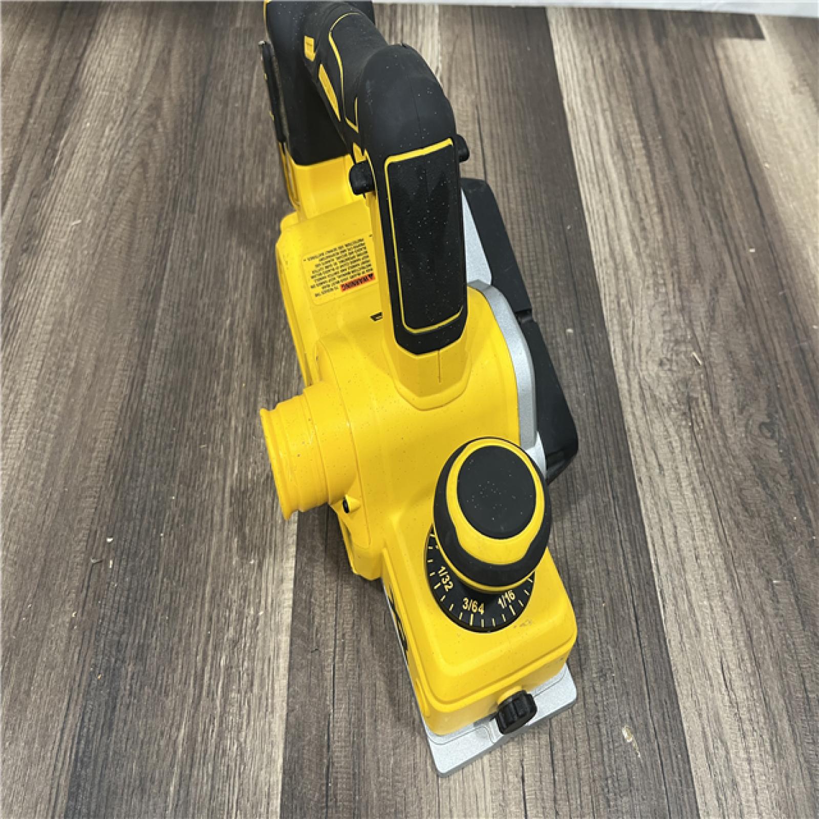 GOOD DEWALT DCP580B 20V MAX Lithium Ion Brushless Planer