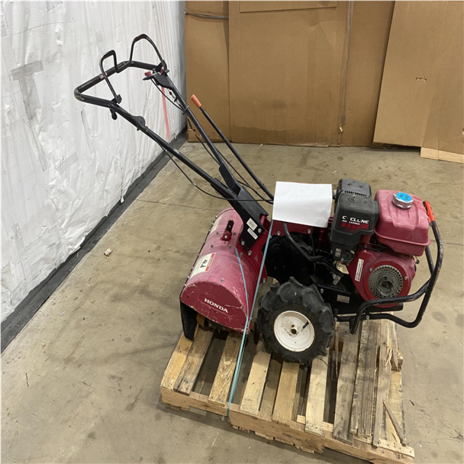 Houston Location - AS-IS Outdoor Power Equipment HONDA FRC 800