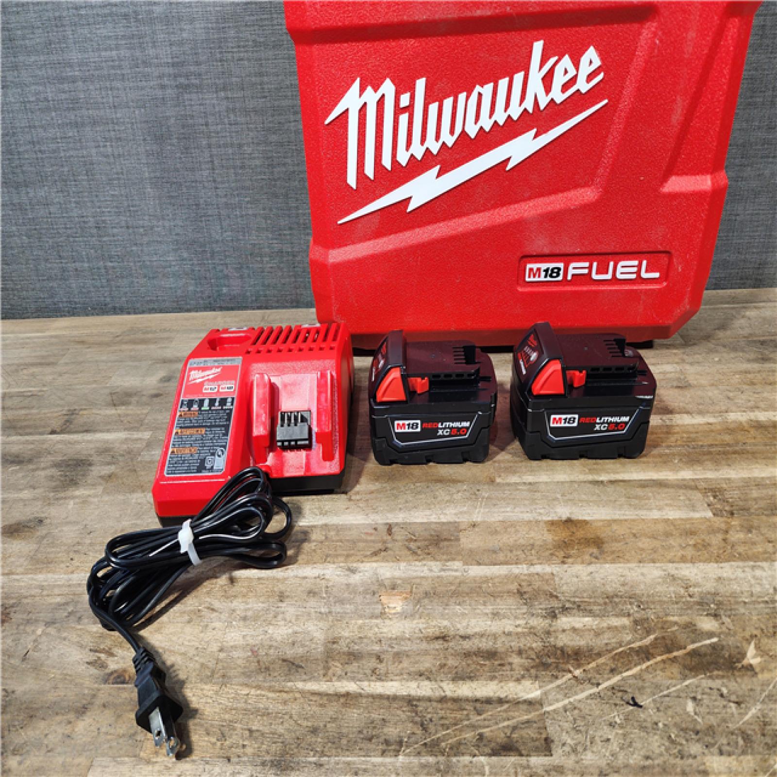 HOUSTON LOCATION - AS-IS (APPEARS LIKE NEW) Milwaukee 2904-22 Hammer Drill Driver Kit with Batteries and Charger