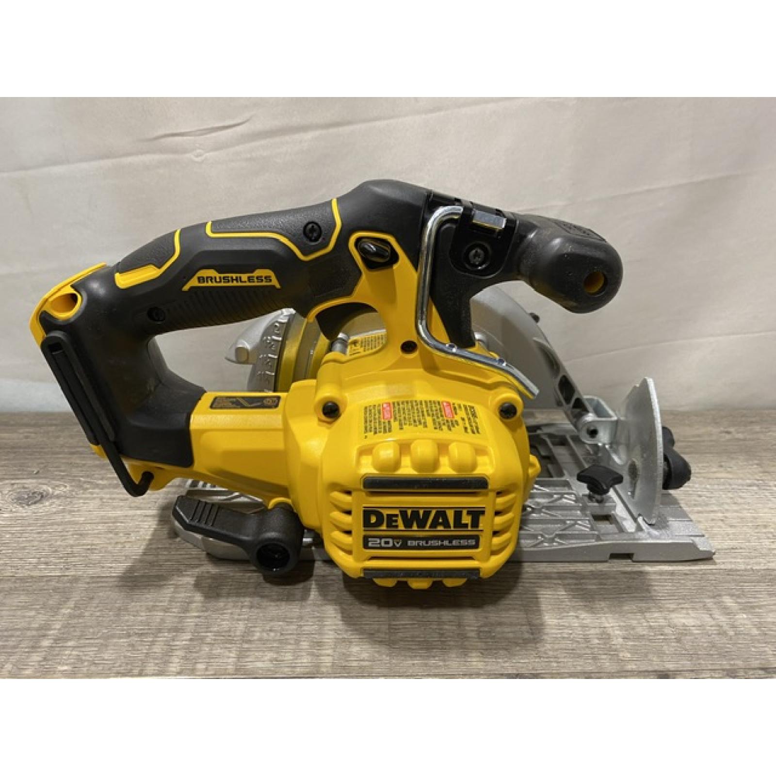 AS-IS DEWALT 20V MAX Cordless Brushless 6-1/2 in. Sidewinder Style Circular Saw (Tool Only)