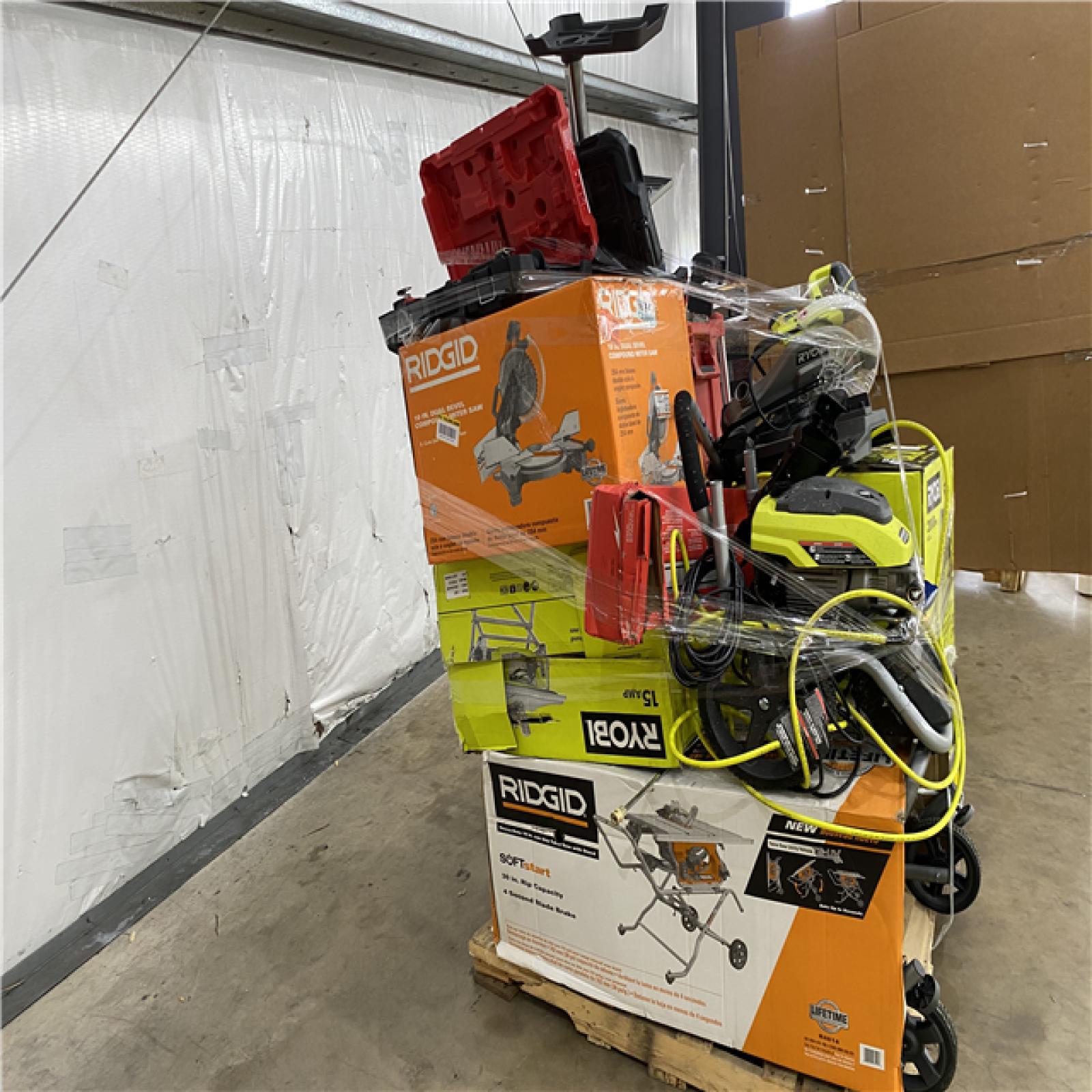 Houston Location AS IS - Tool Pallet
