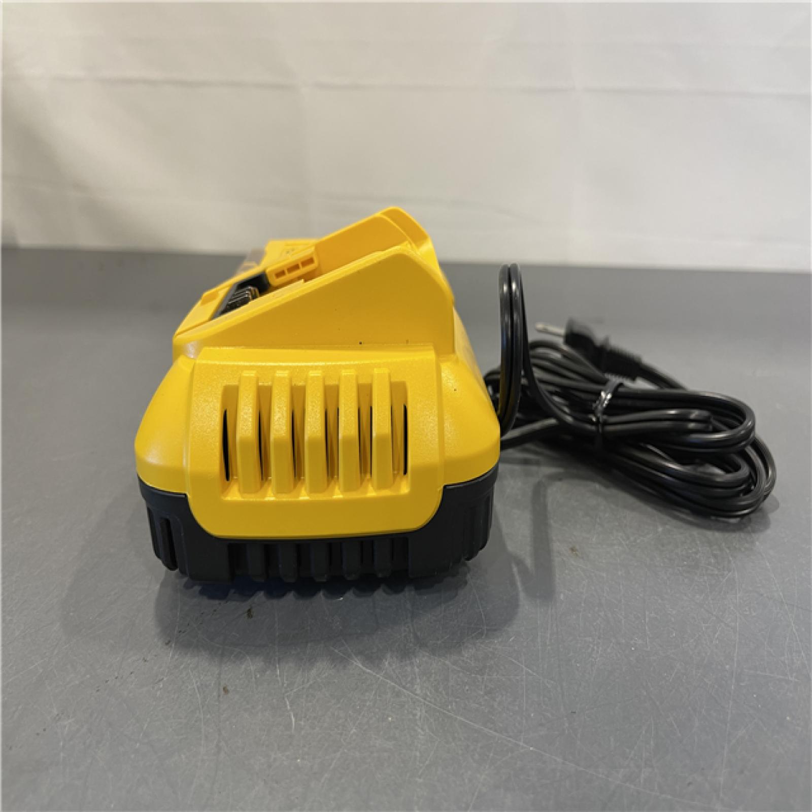 AS-IS - DeWalt 20V Max Fan-Cooled Fast Charger