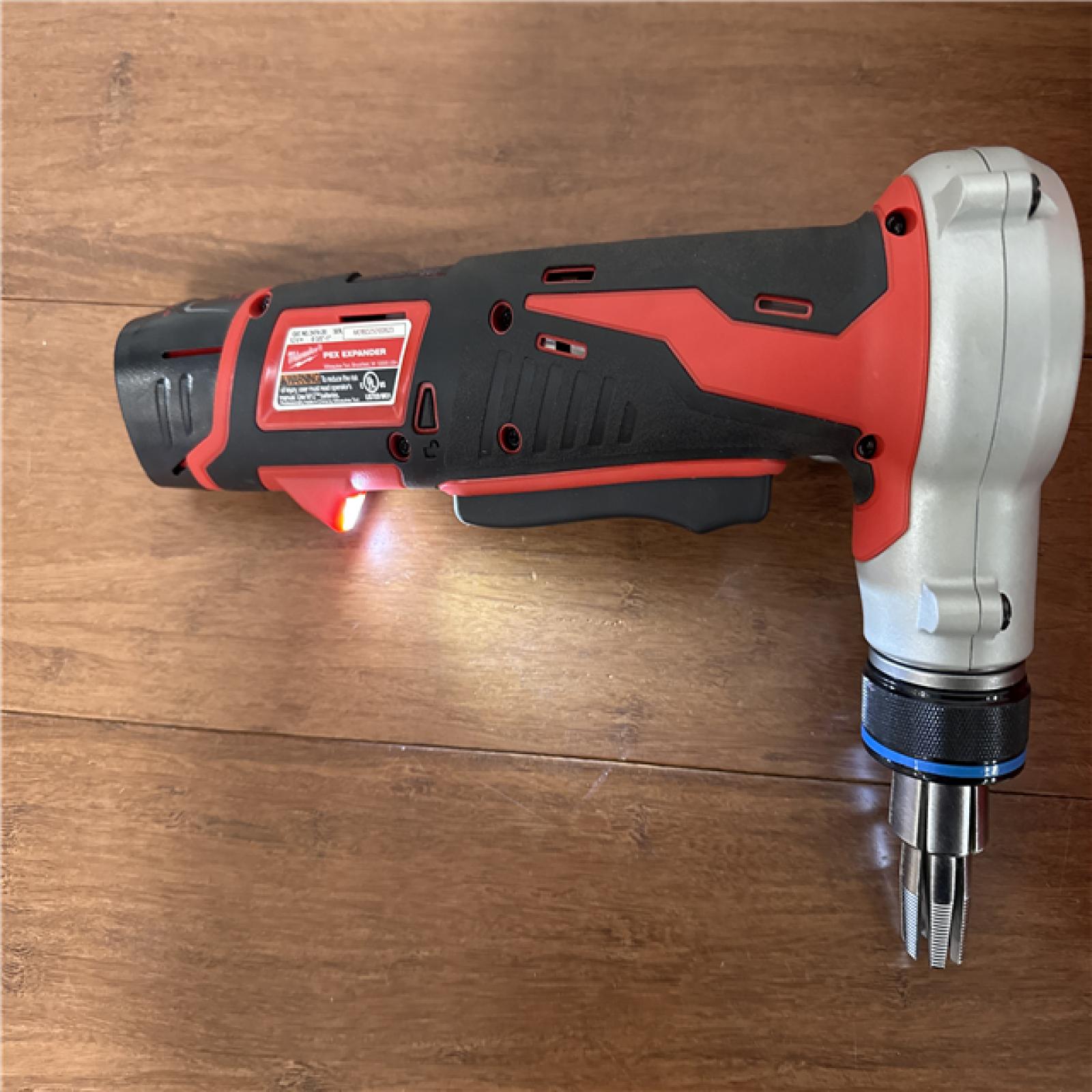 California AS-IS Milwaukee M12 Pex Expansion Kit, includes (2) Batteries, Charger & Hard Case