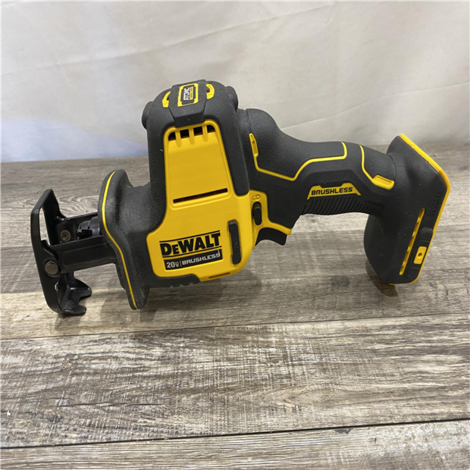 AS-IS DEWALT ATOMIC 20V MAX Cordless Brushless Compact Reciprocating Saw (Tool Only)