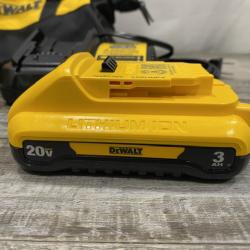 LIKE NEW -  DEWALT ATOMIC 20V Cordless 1/2 in. Compact Hammer Drill Kit