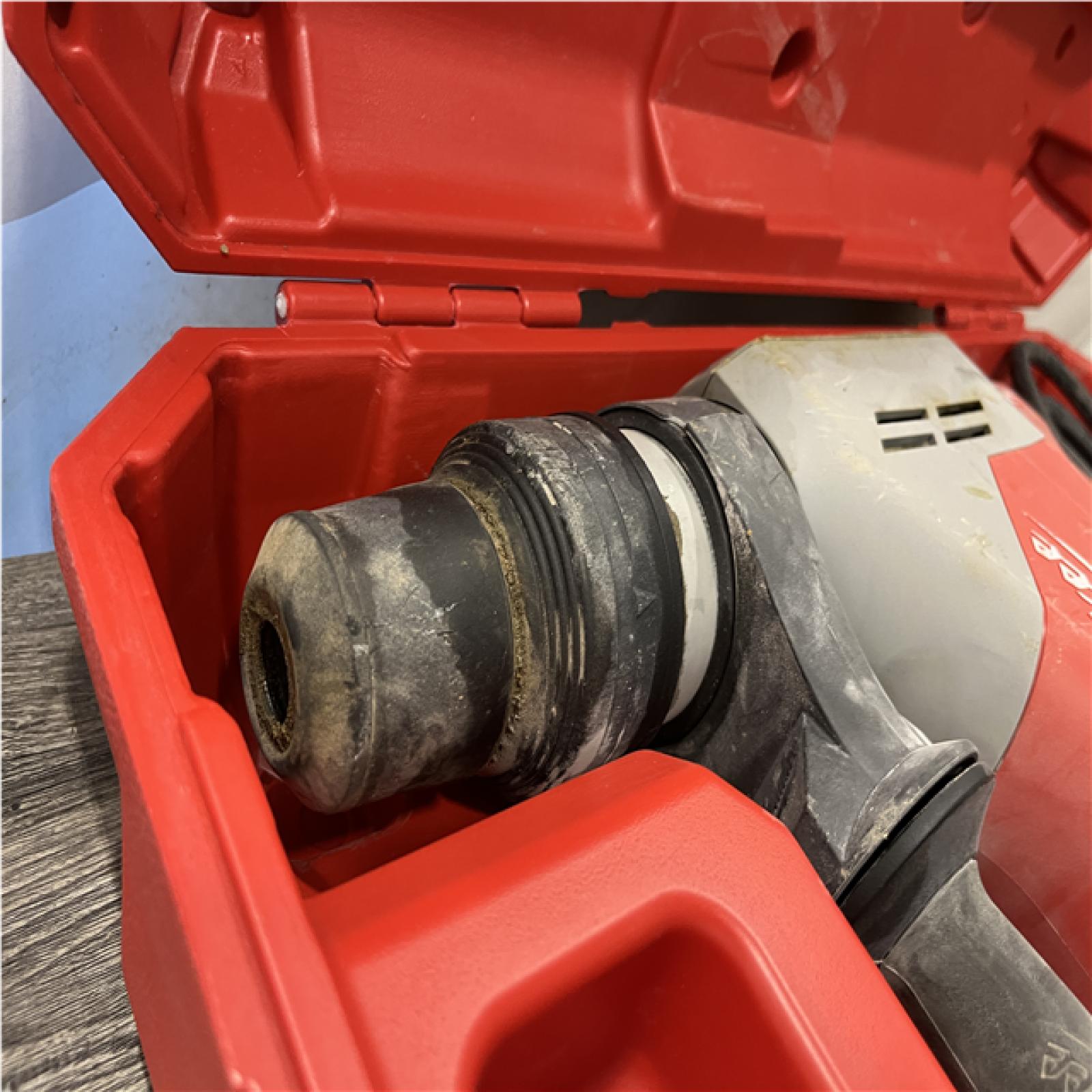 AS-IS Milwaukee 1-9/16 in. SDS-Max Rotary Hammer
