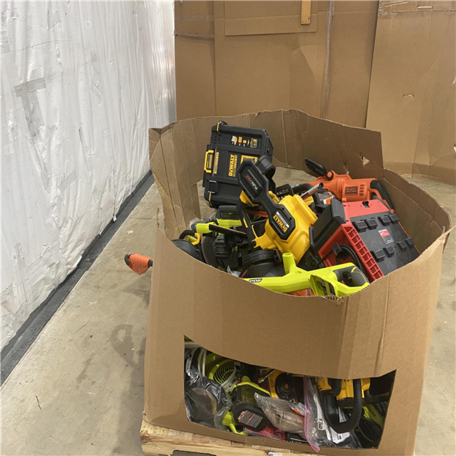 Houston Location - AS-IS Tool Pallet