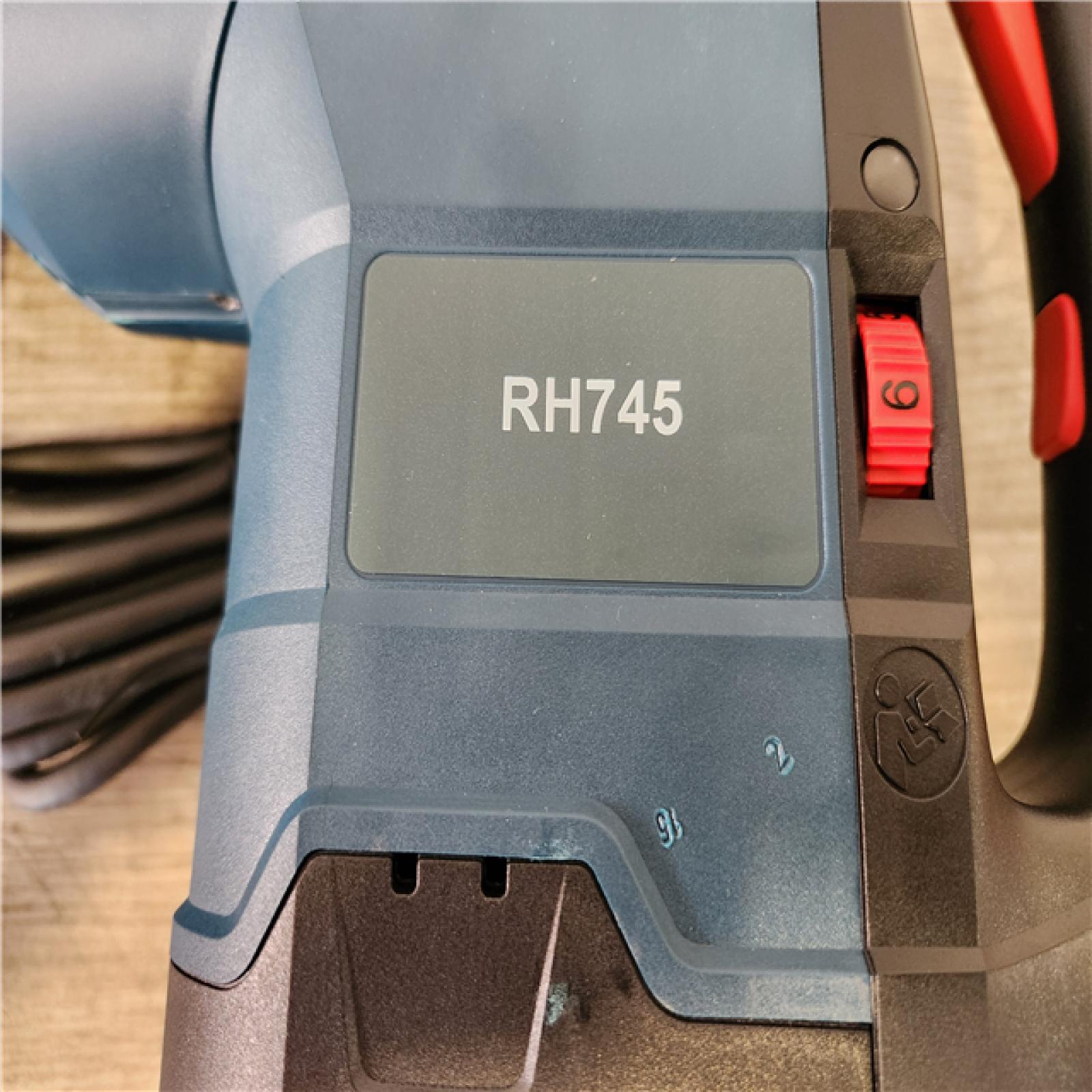 Phoenix NEW Bosch 13.5 Amp 1-3/4 in. Corded Variable Speed SDS-Max Concrete/Masonry Rotary Hammer Drill with Carrying Case (TOOL ONLY)