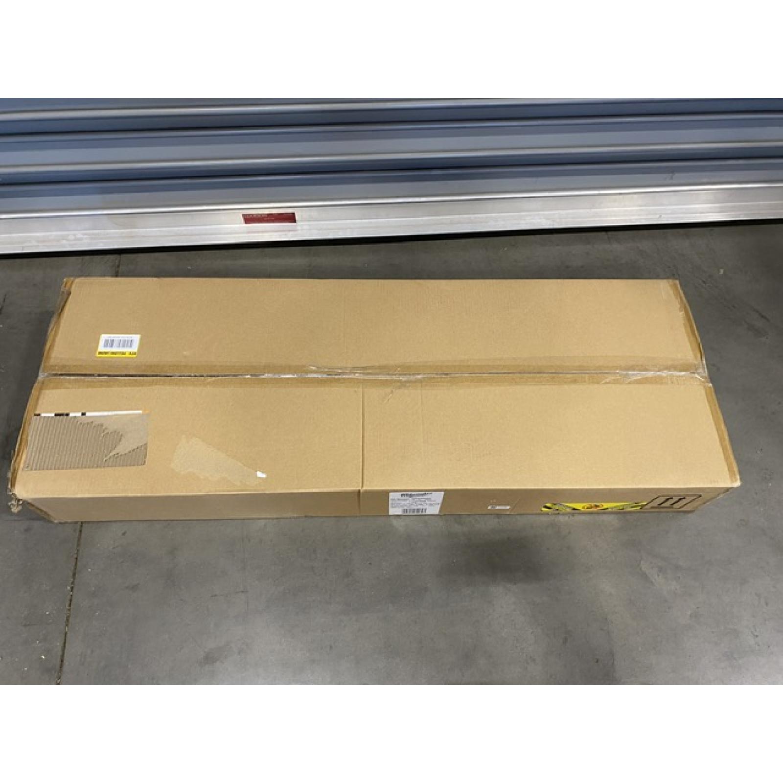 NEW - Milwaukee 1/8 in. to 6 in. Portable Leveling Tripod Chain Vise Stand