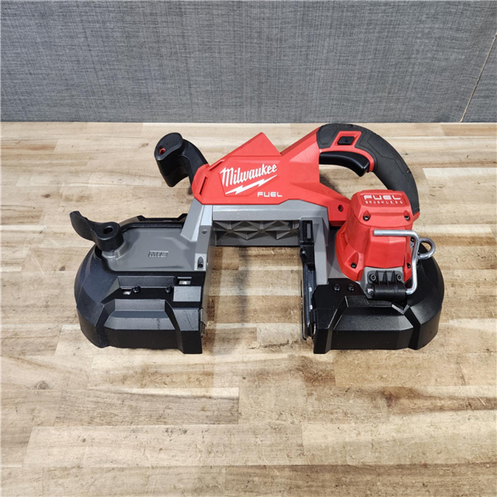 HOUSTON LOCATION - AS - IS Milwaukee FUEL 18V Lithium-Ion Brushless Cordless Deep Cut Band Saw (Tool-Only)
