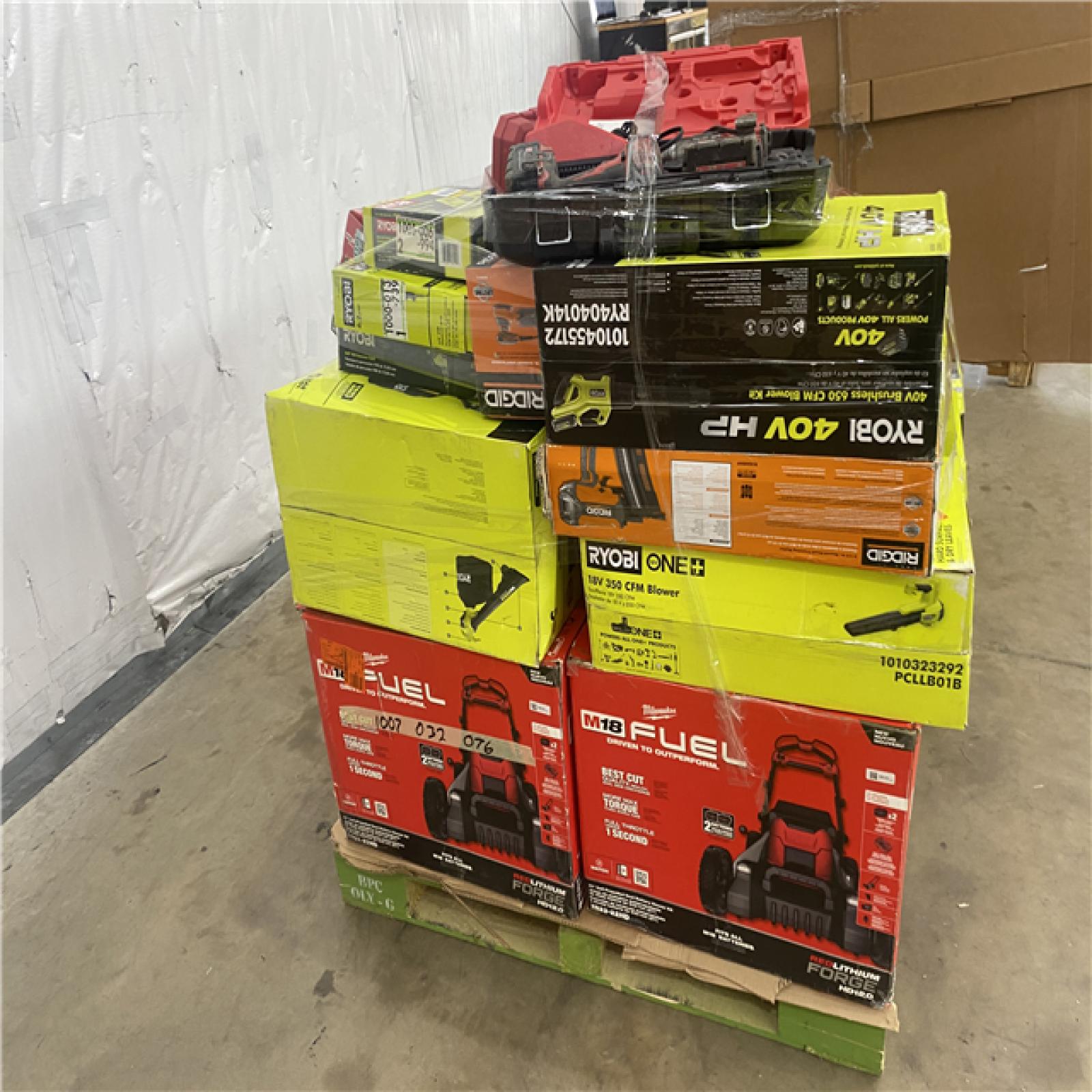 Houston Location AS IS - Tool Pallet
