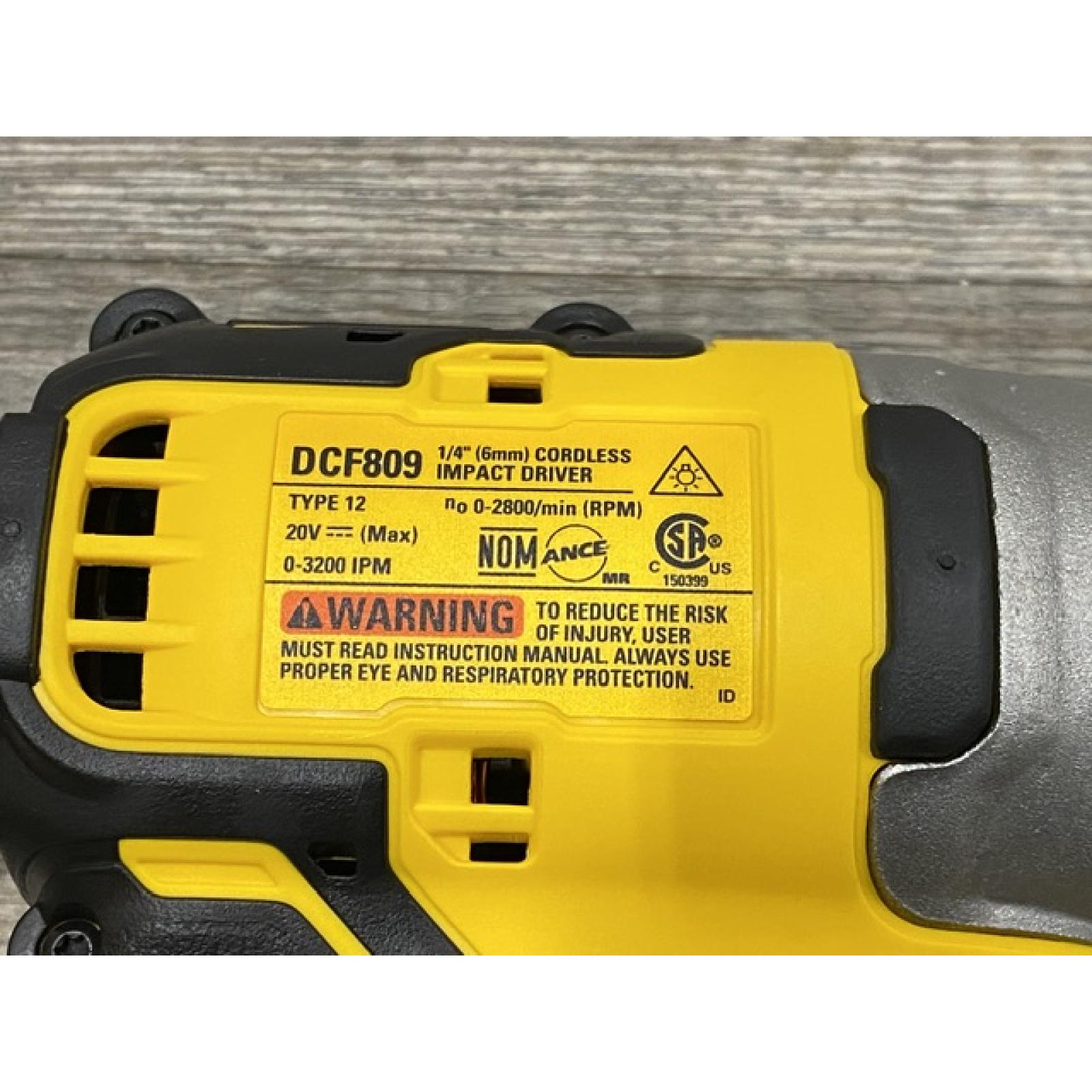 AS-IS DEWALT ATOMIC 20-Volt MAX Lithium-Ion Cordless (2-Tool) Combo Kit