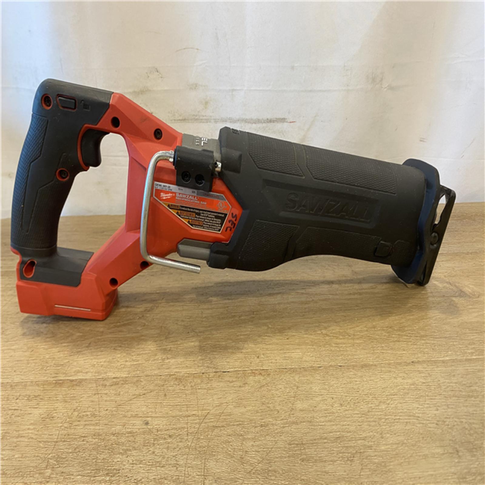 AS-IS Milwaukee FUEL GEN-2 18V Lithium-Ion Brushless Cordless SAWZALL Reciprocating Saw (Tool-Only)