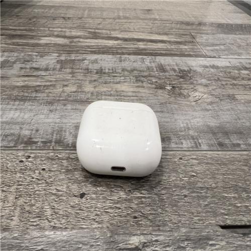 AS-IS Apple - AirPods (3rd generation) with Lightning Charging Case - White