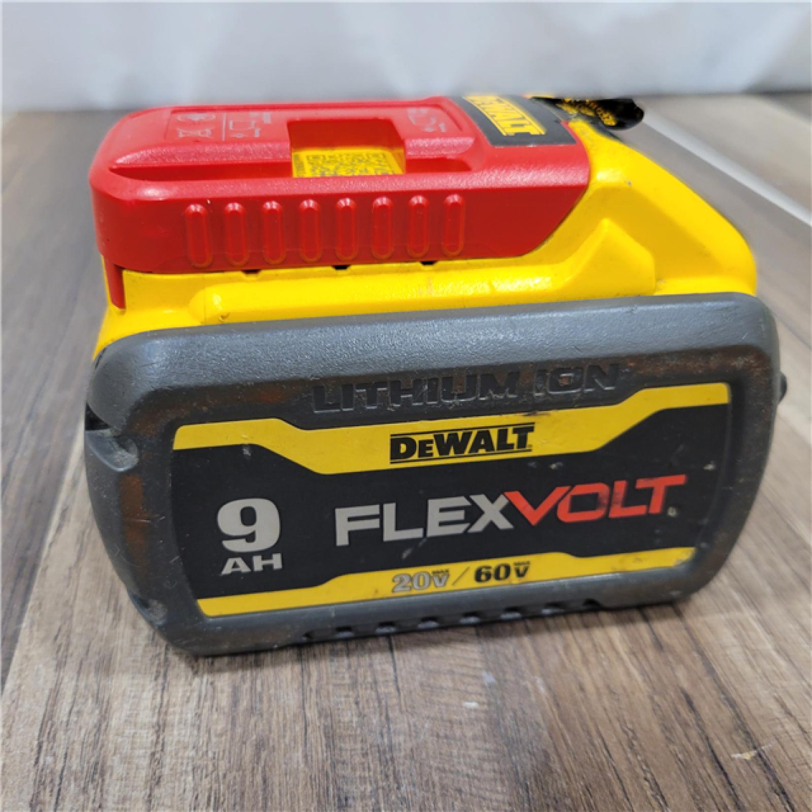 AS-IS  Dewalt DWLTDCB609 Dewalt DCB609 FLEXVOLT 20V/60V MAX* B
