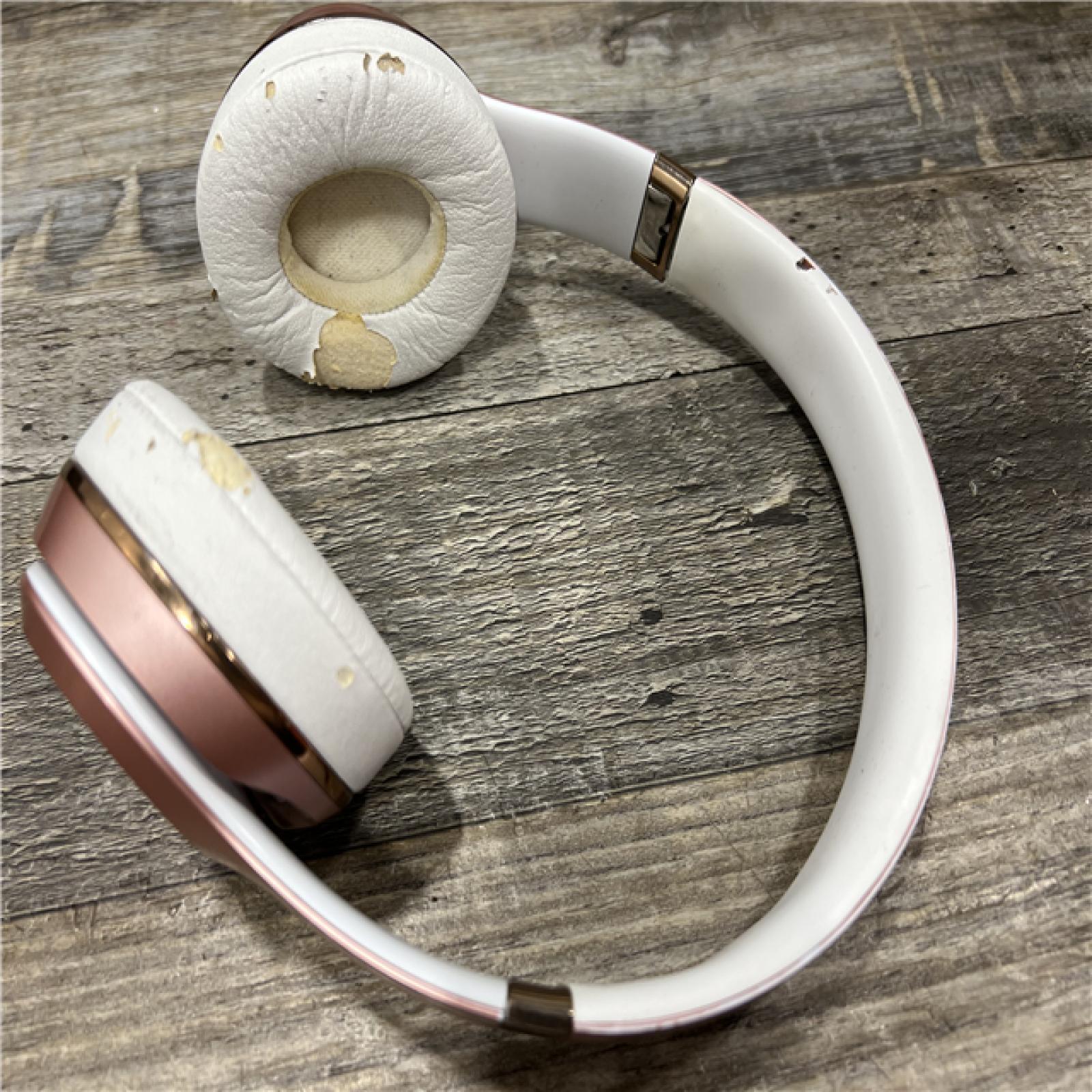AS-IS Beats Solo3 Wireless Headphones - Rose Gold