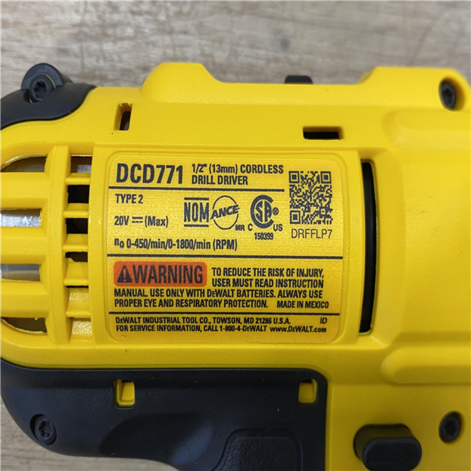 AS-IS DEWALT 20V MAX Cordless 1/2 in. Drill/Driver Kit