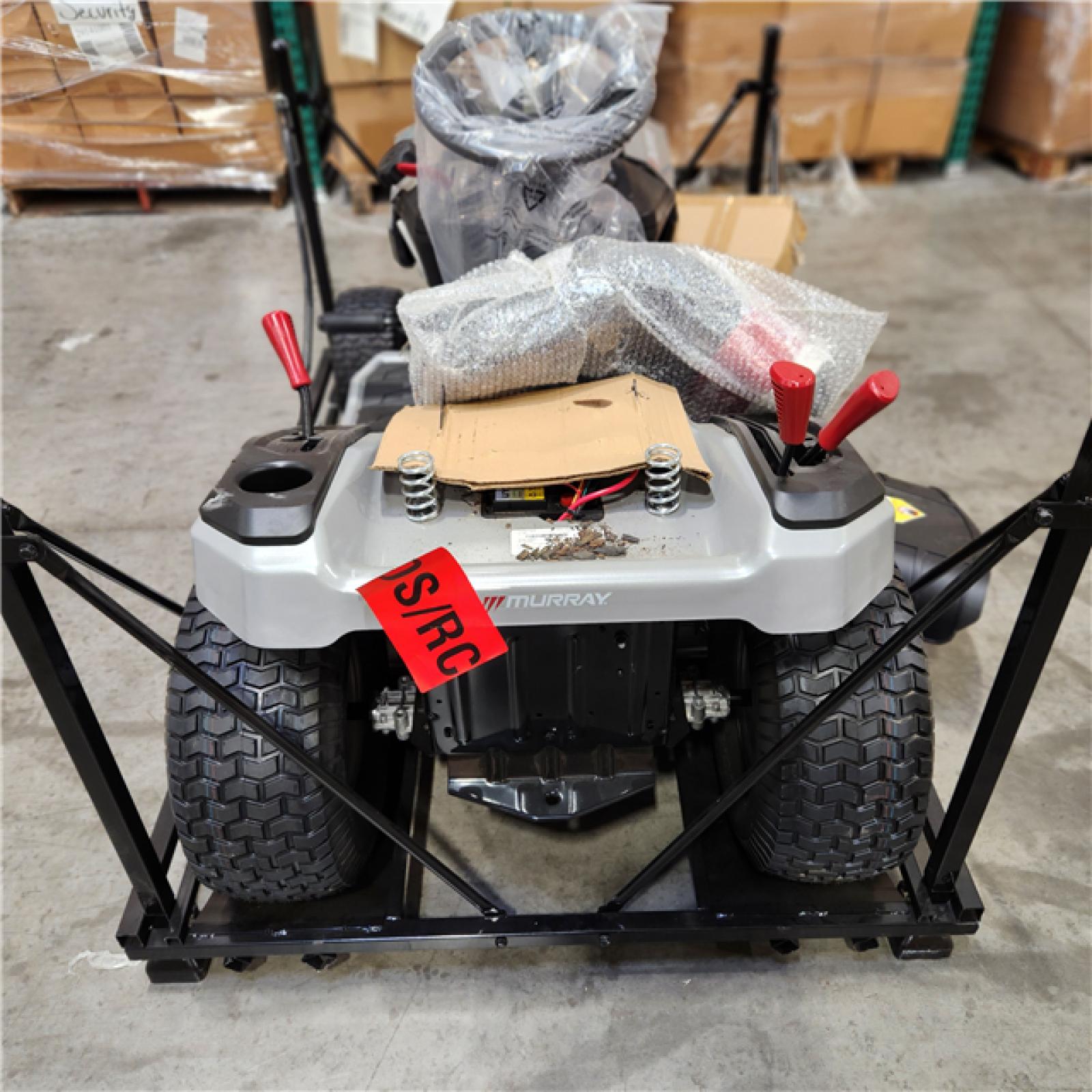 Dallas Location AsIs Murray MT200 42 in.Gas Riding Lawn