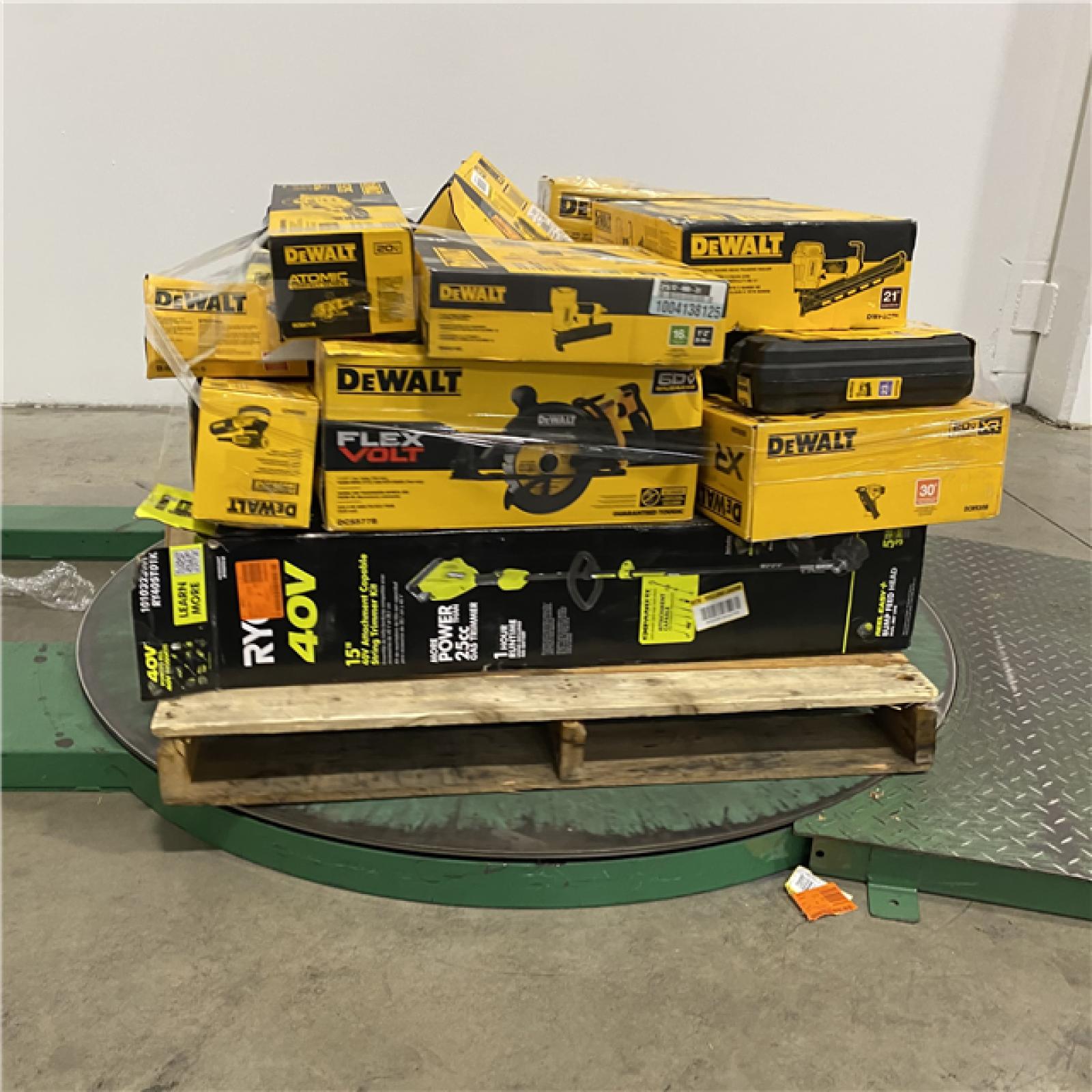 Dallas Location - As-Is Tool Pallet
