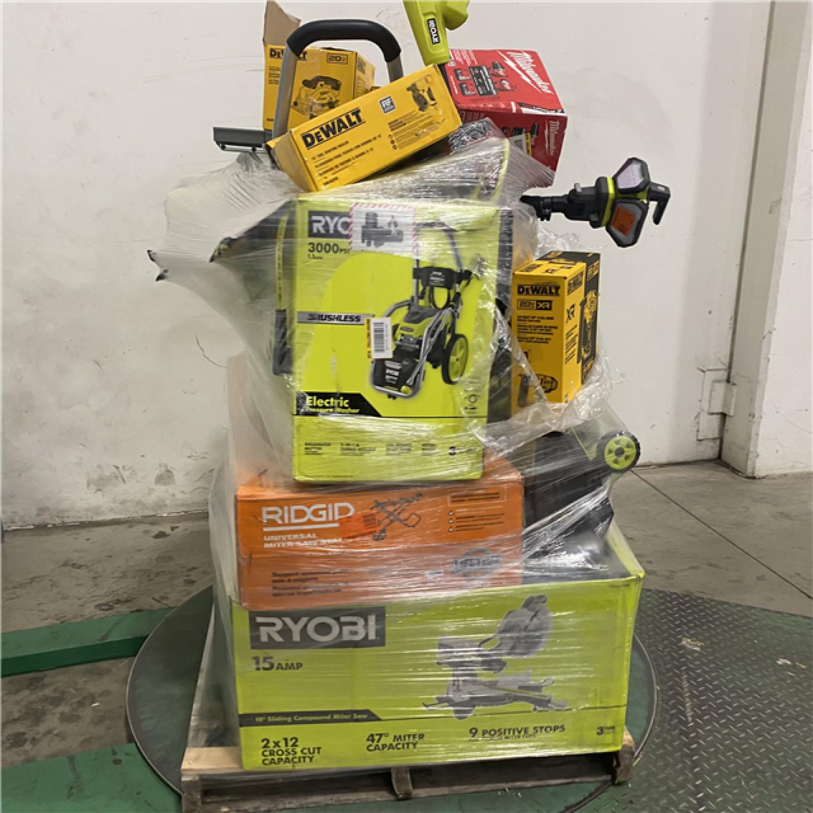 Dallas Location - As-Is Tool Pallet