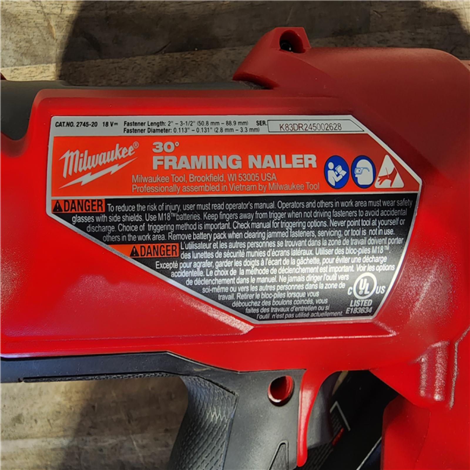 HOUSTON LOCATION - AS-IS (APPEARS LIKE NEW) Milwaukee M18 FUEL 30 Degree Framing Nailer (TOOL ONLY)