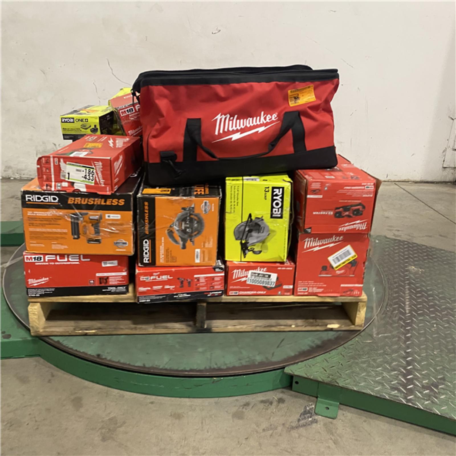 Dallas Location - As-Is Tool Pallet