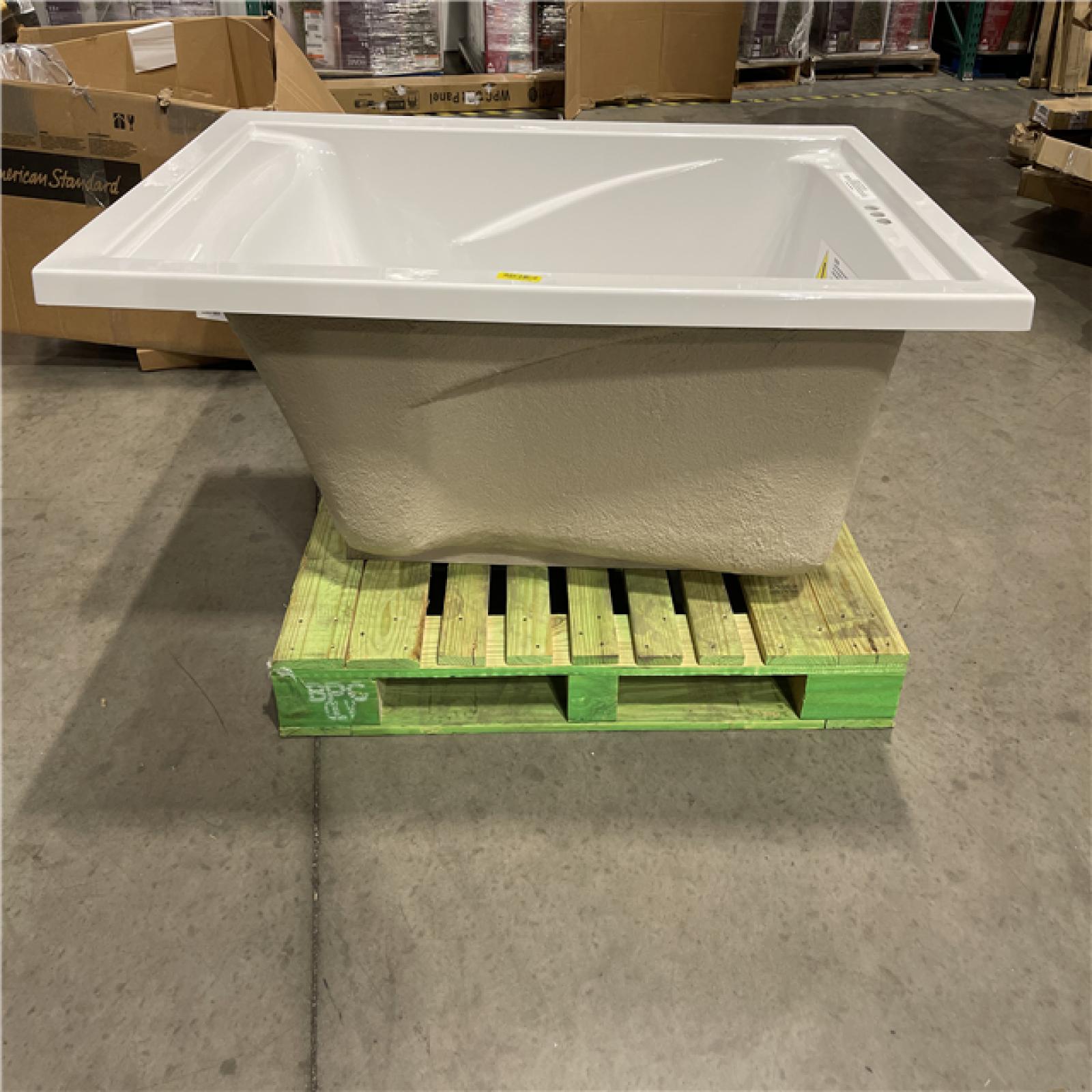 DALLAS LOCATION- American Standard EverClean 60 in. x 36 in. Rectangular Soaking Bathtub