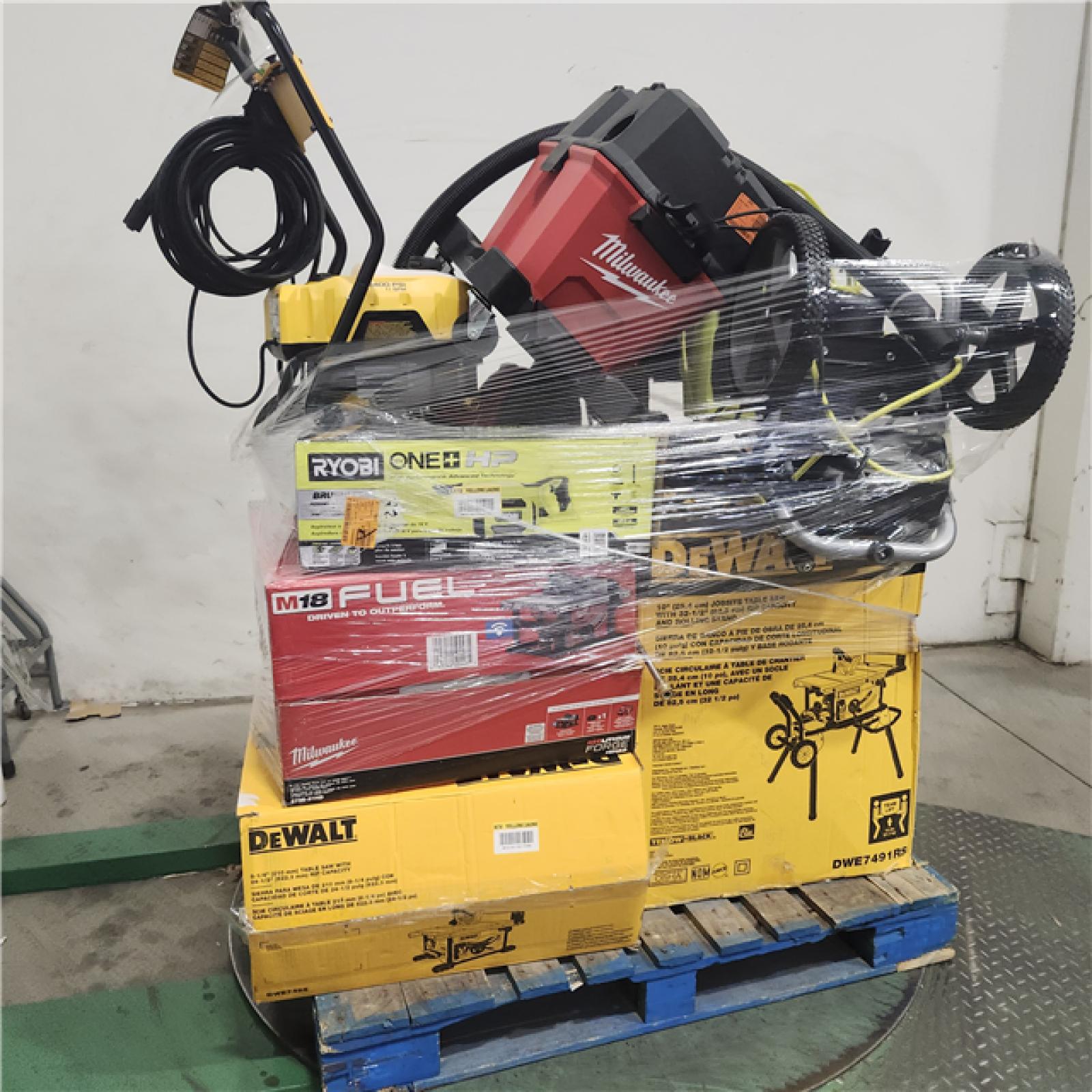 Dallas Location - As-Is Tool Pallet