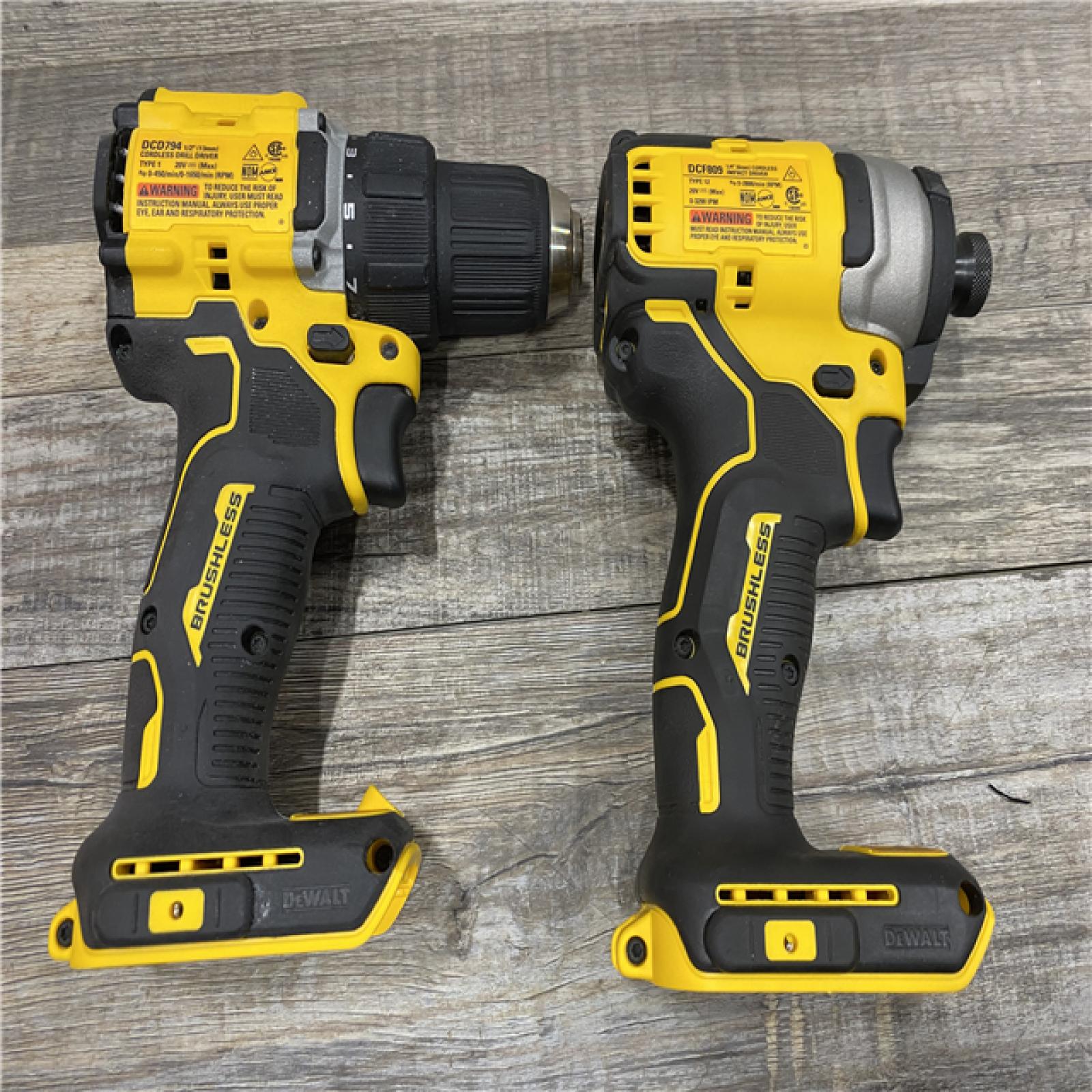 AS-IS DEWALT ATOMIC 20-Volt MAX Lithium-Ion Cordless Combo (2-Tool) Kit