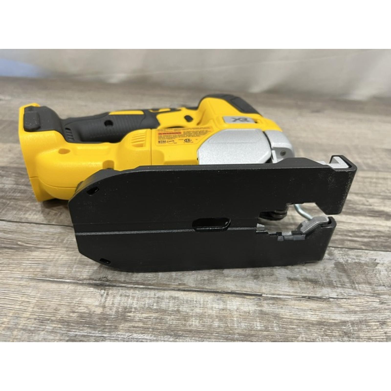 AS-IS DEWALT 20V MAX XR Cordless Brushless Jigsaw (Tool Only)