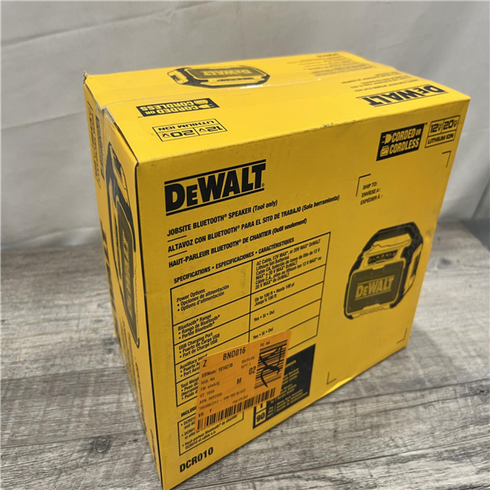 NEW - DEWALT 20V MAX Cordless Bluetooth Speaker (Tool Only)