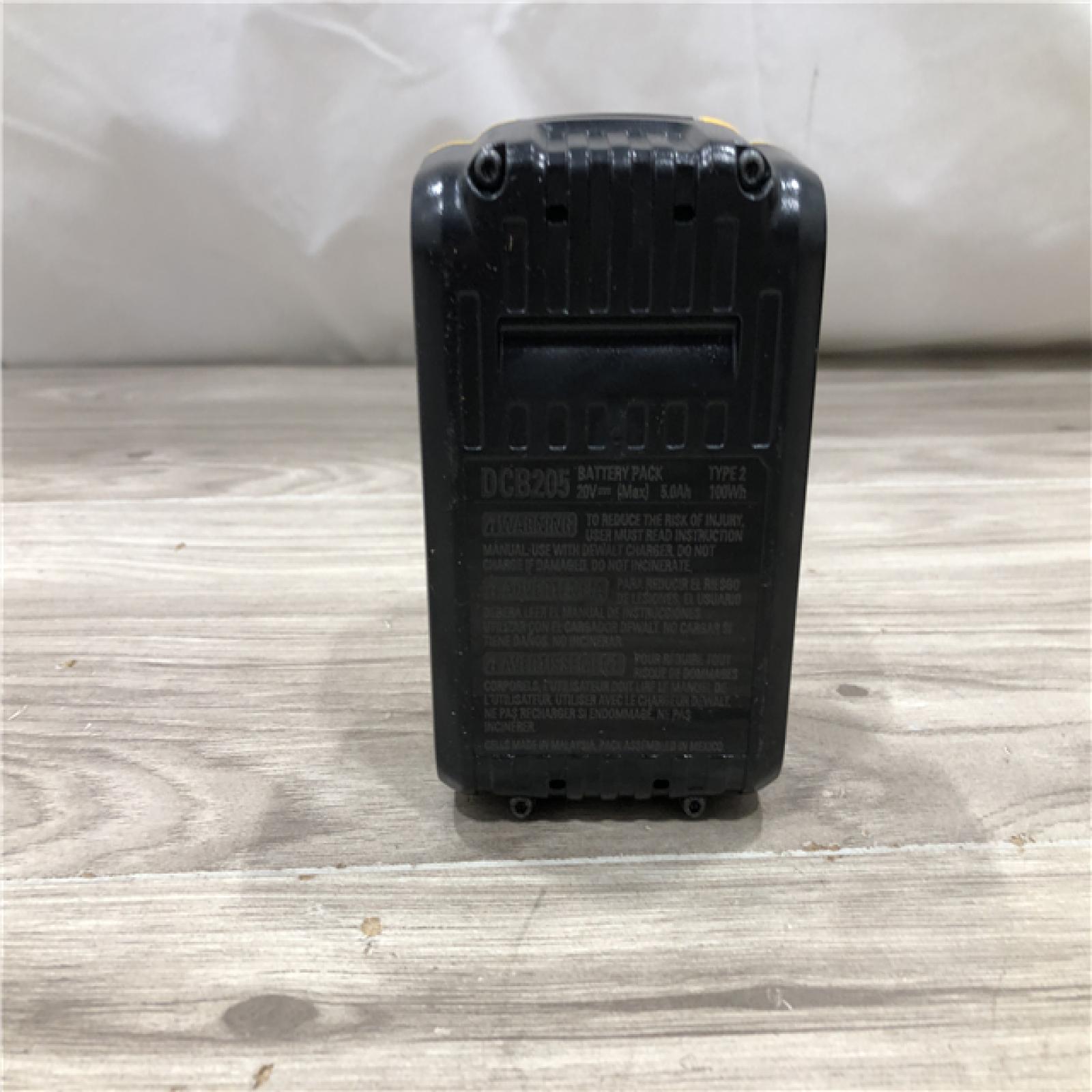 AS-IS DEWALT 20-Volt Maximum XR 5.0 Ah Battery Pack and Charger Kit