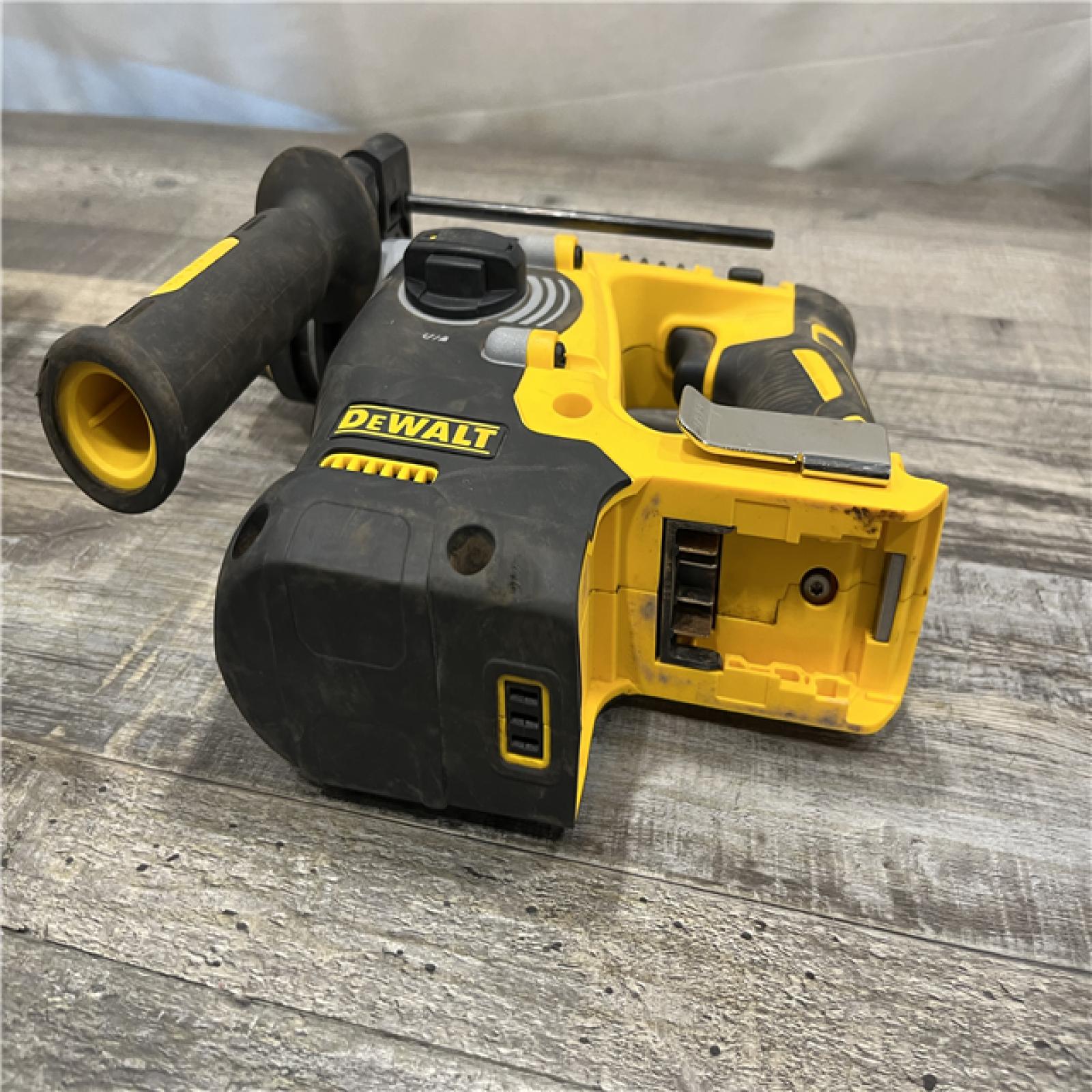 AS-IS DEWALT 20V MAX XR Cordless Brushless 1 in. SDS Plus L-Shape Rotary Hammer (Tool Only)