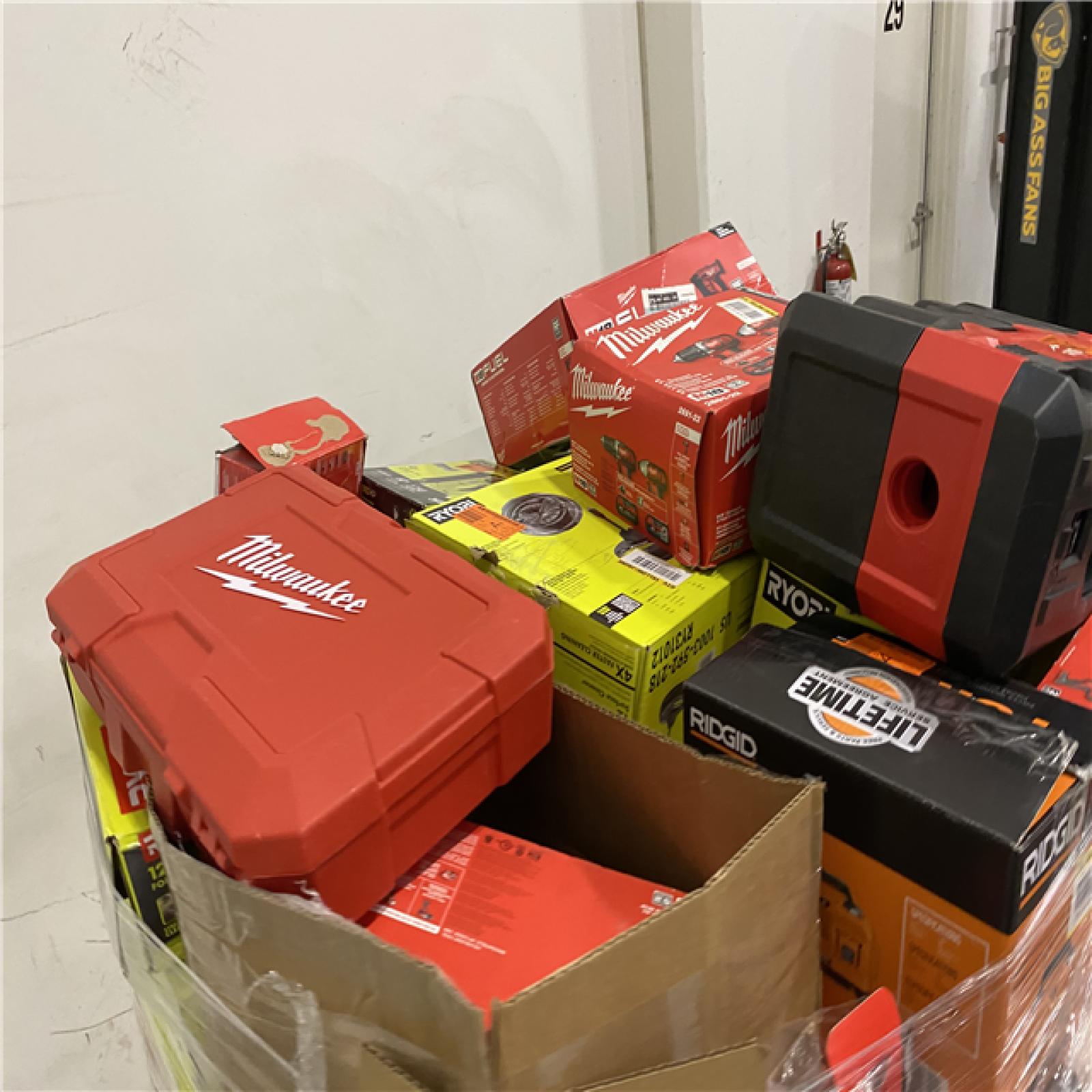 Dallas Location - As-Is Tool Pallet