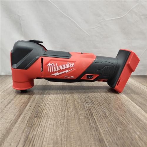 AS-IS- Milwaukee 18V Cordless Brushless Oscillating Multi-Tool (Tool Only)