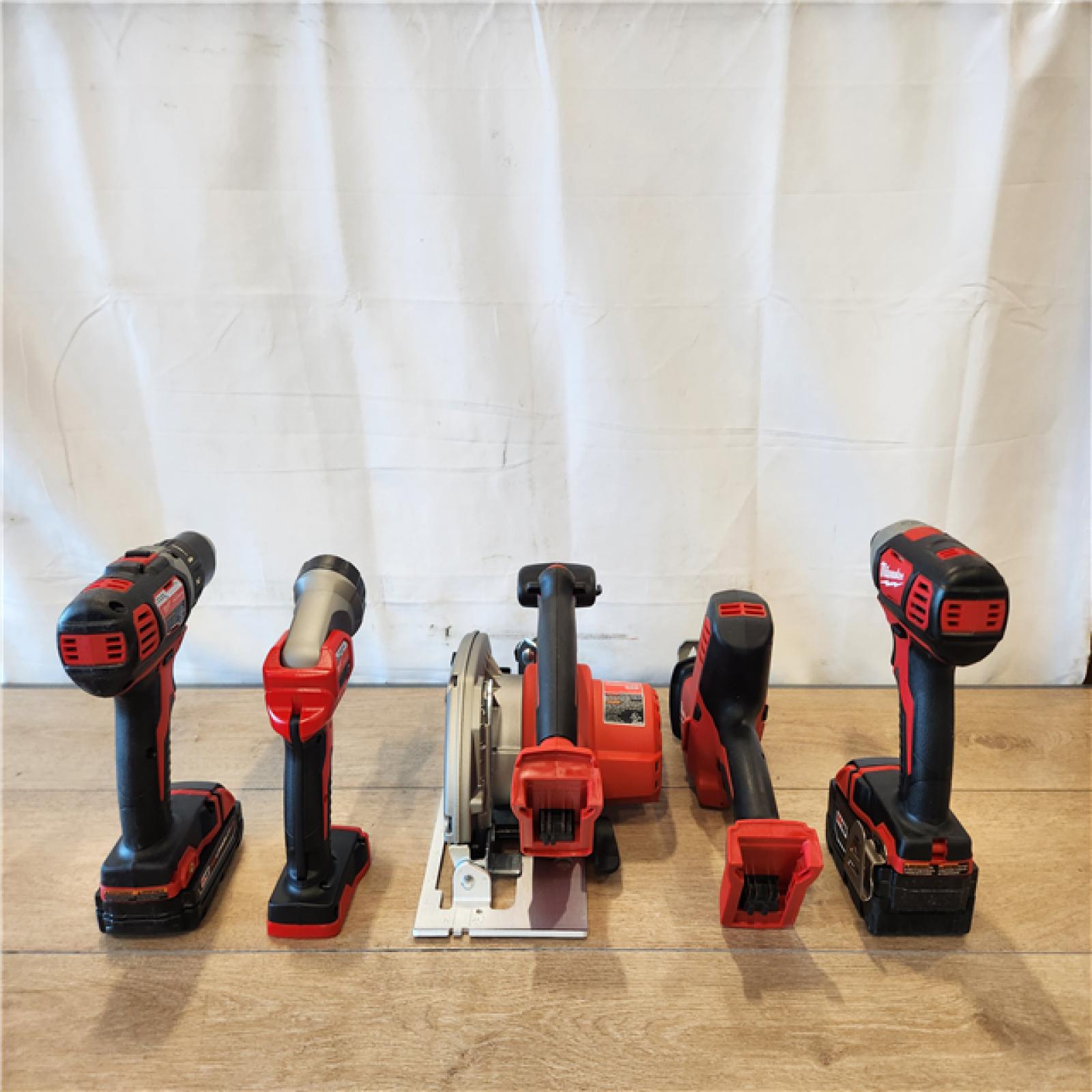AS-IS- Milwaukee 18V Lithium-Ion Cordless (5-Tool) Combo Kit