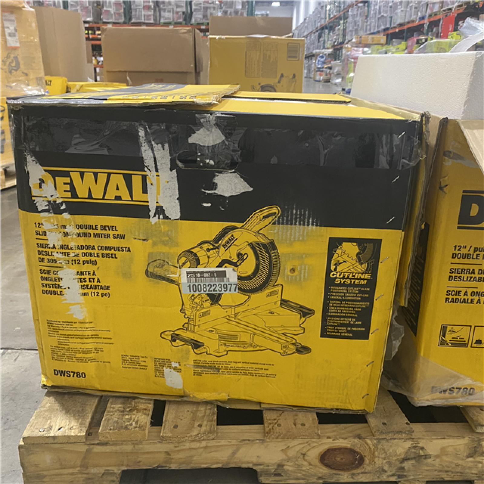 Dallas Location - As-Is DEWALT 15 Amp Corded 12 in. Double Bevel Sliding Compound Miter Saw