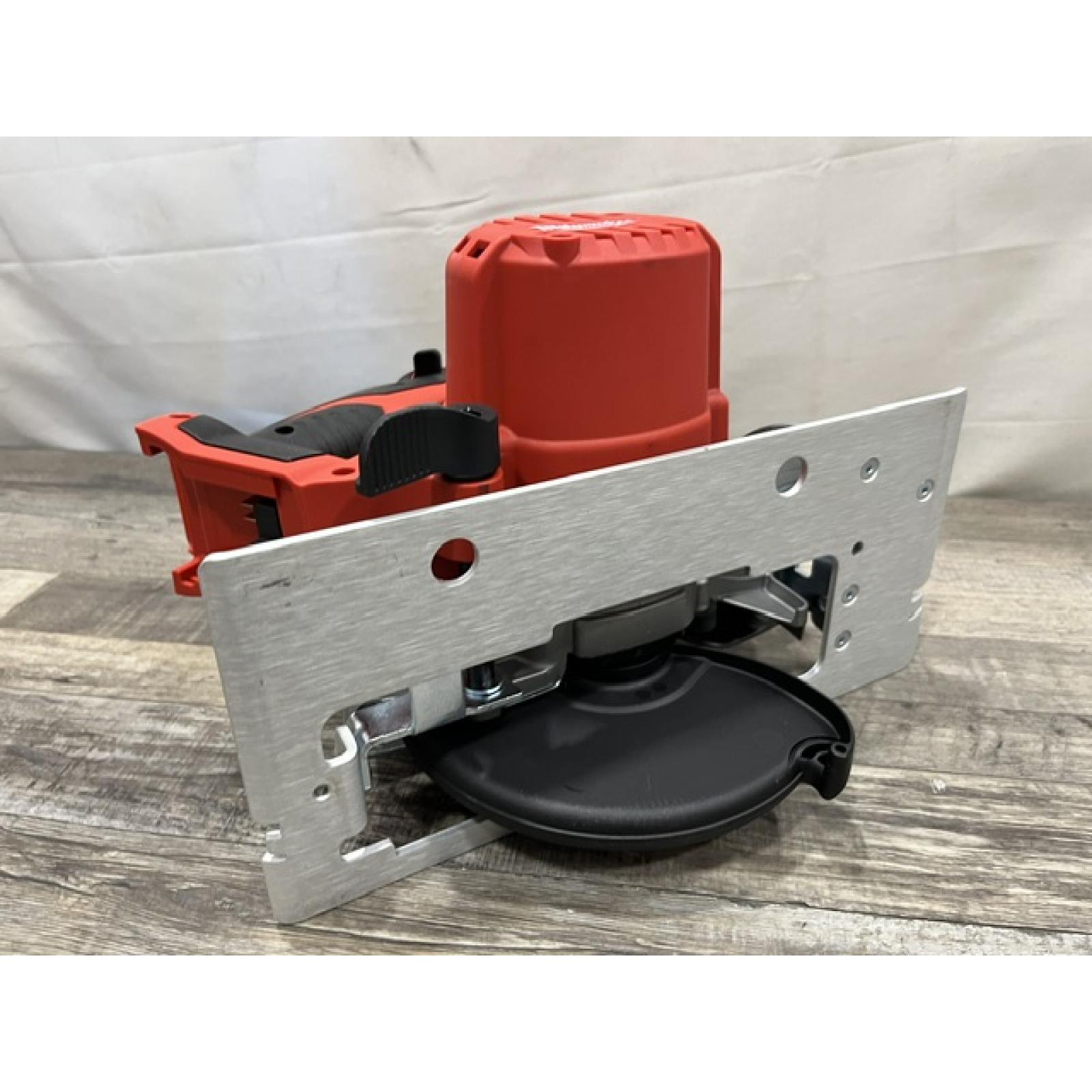 AS-IS Milwaukee 18V Lithium-Ion Cordless 6-1/2 in. Circular Saw (Tool-Only)