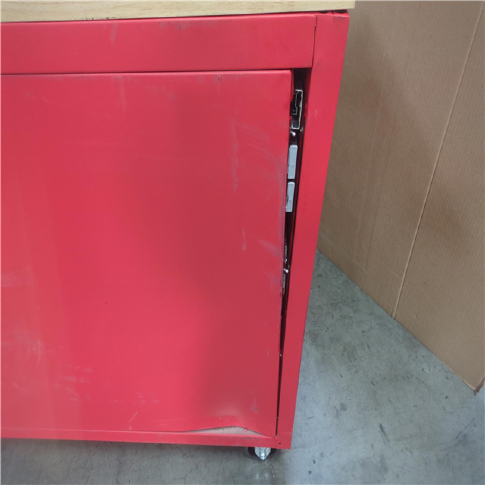 CALIFORNIA AS-IS MILWAUKEE 52 INDUSTRIAL 12-DRAWER MOBILE WORKBENCH