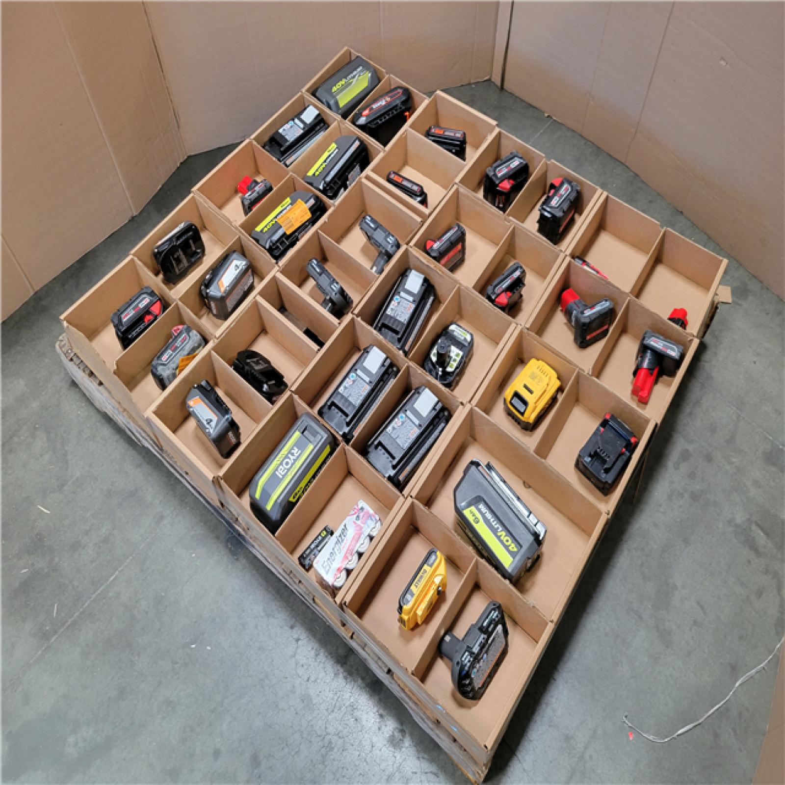 PHOENIX AS-IS TOOL PALLET