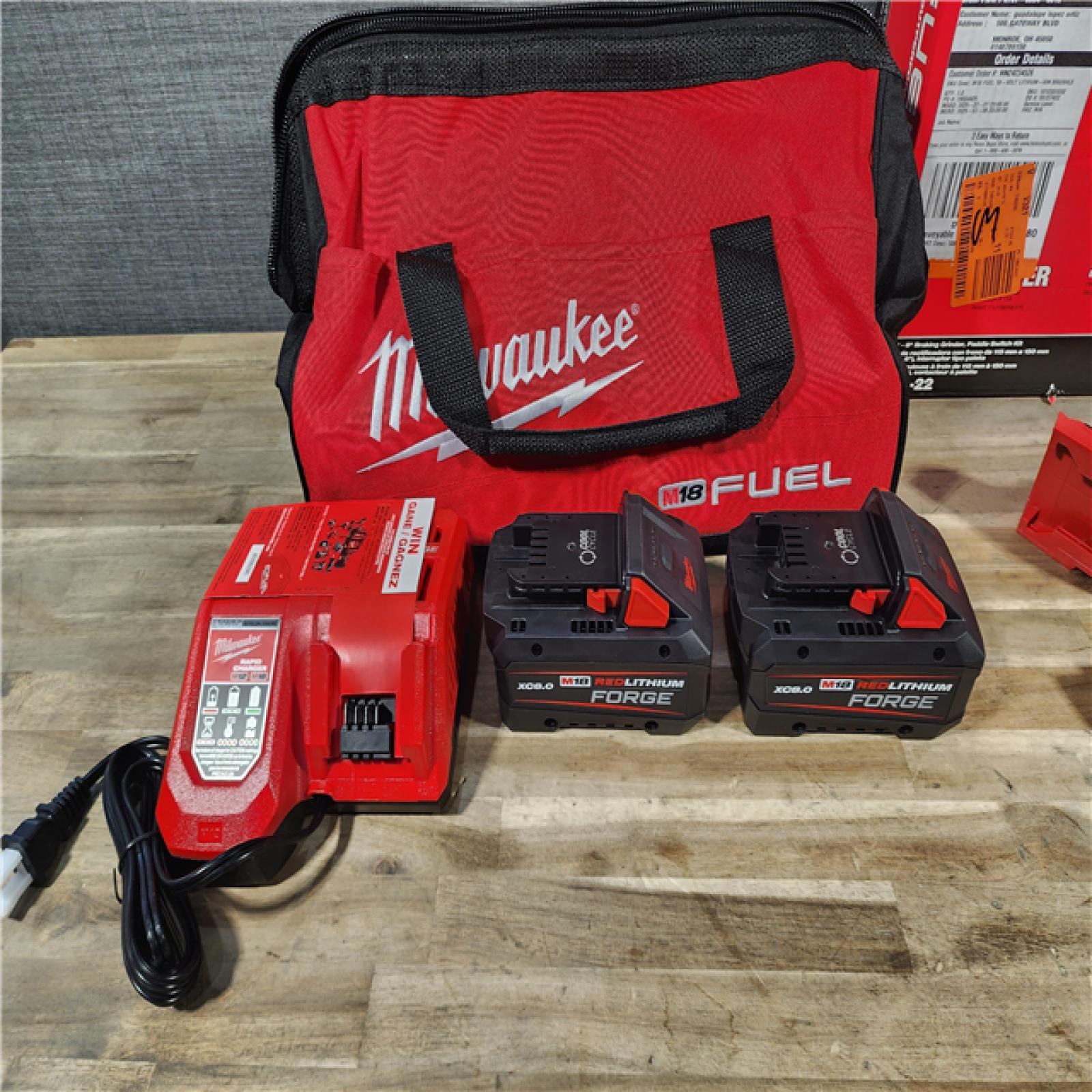 HOUSTON LOCATION - AS-IS (APPEARS LIKE NEW) M18 FUEL 18-Volt Lithium-Ion Brushless Cordless 4-1/2 in./6 in. Braking Grinder w/Paddle Switch & Two FORGE 8.0 Ah Battery