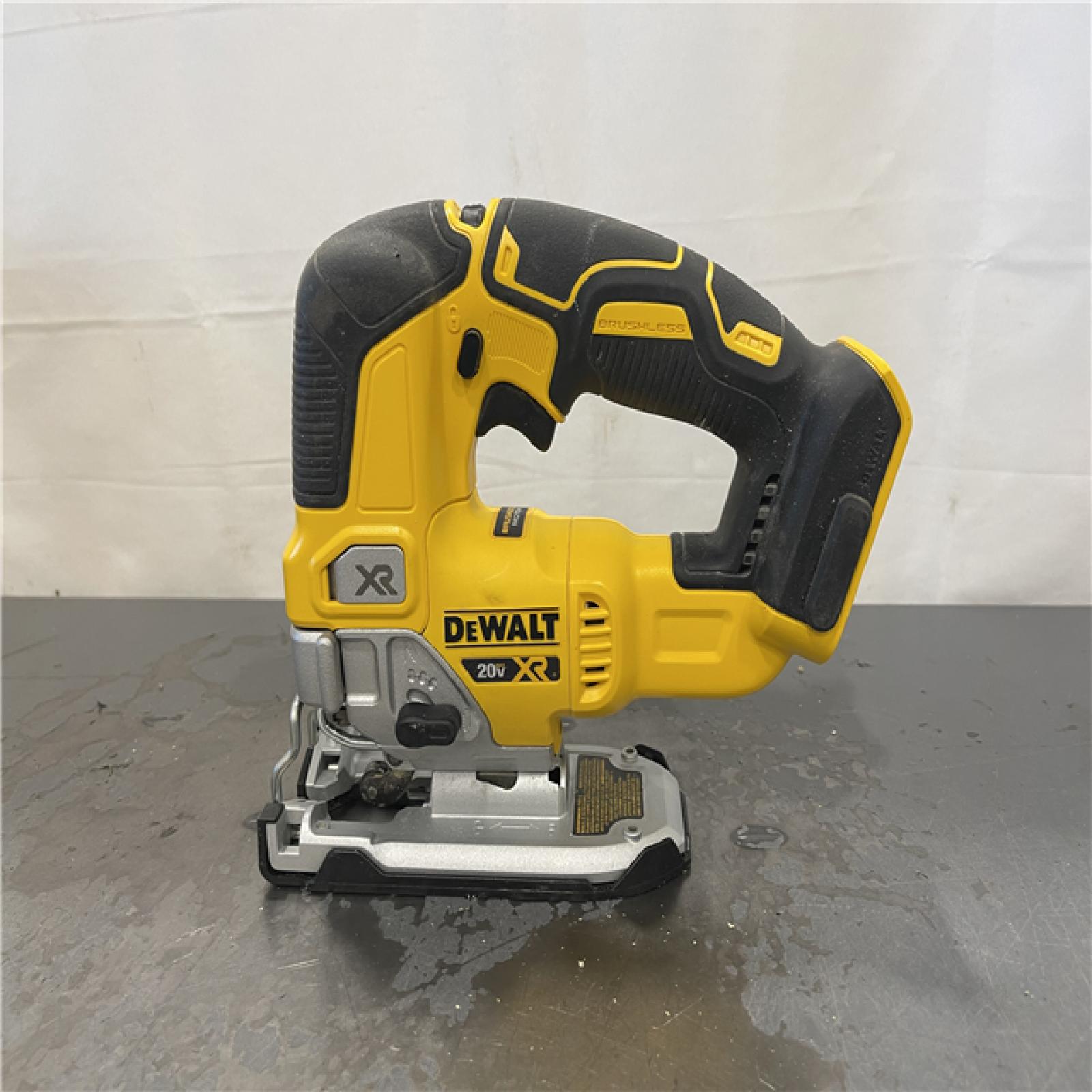 AS-IS- DeWalt 20V MAX XR Cordless Brushless Jigsaw (Tool Only)