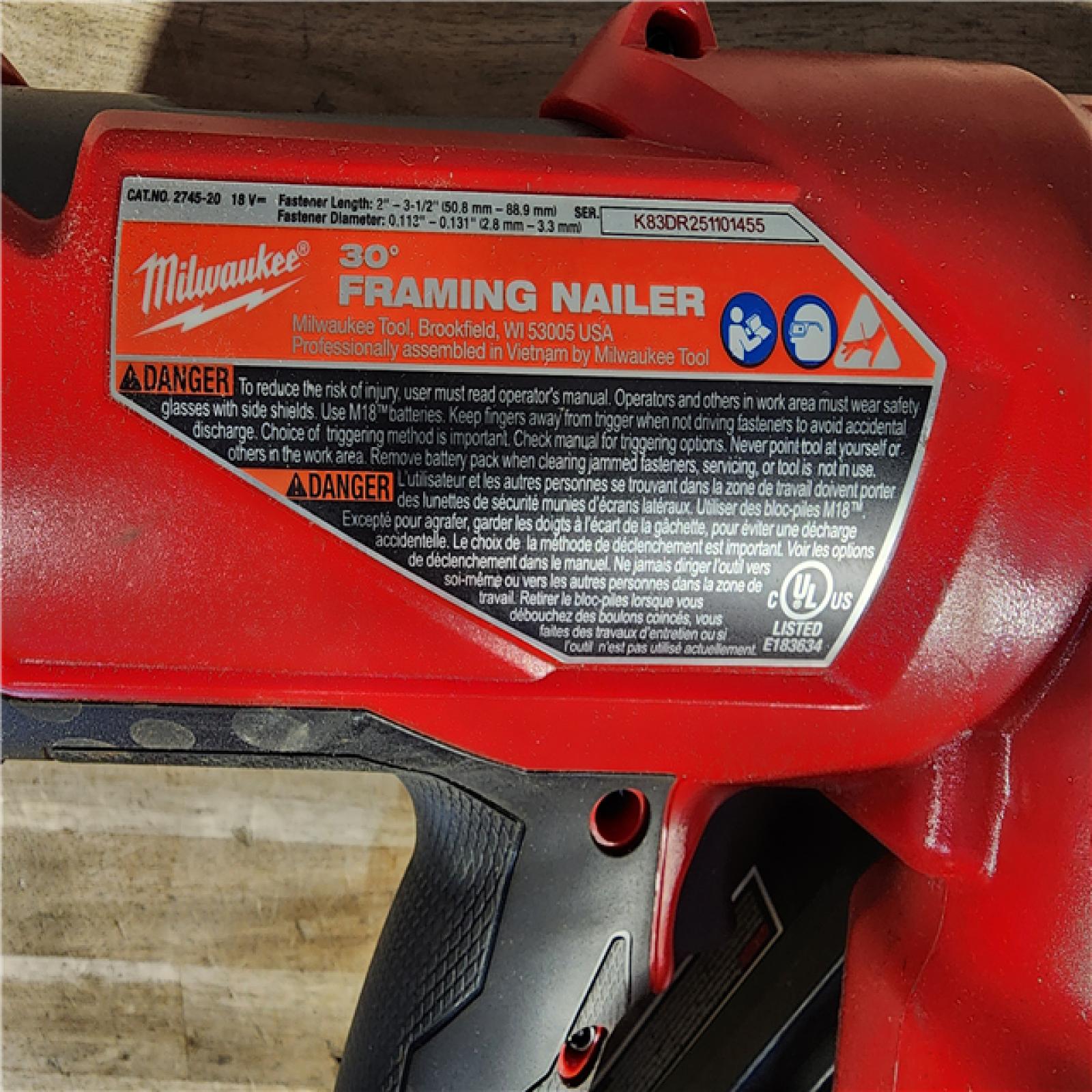 HOUSTON LOCATION - AS-IS Milwaukee M18 FUEL 30 Degree Framing Nailer (TOOL ONLY)