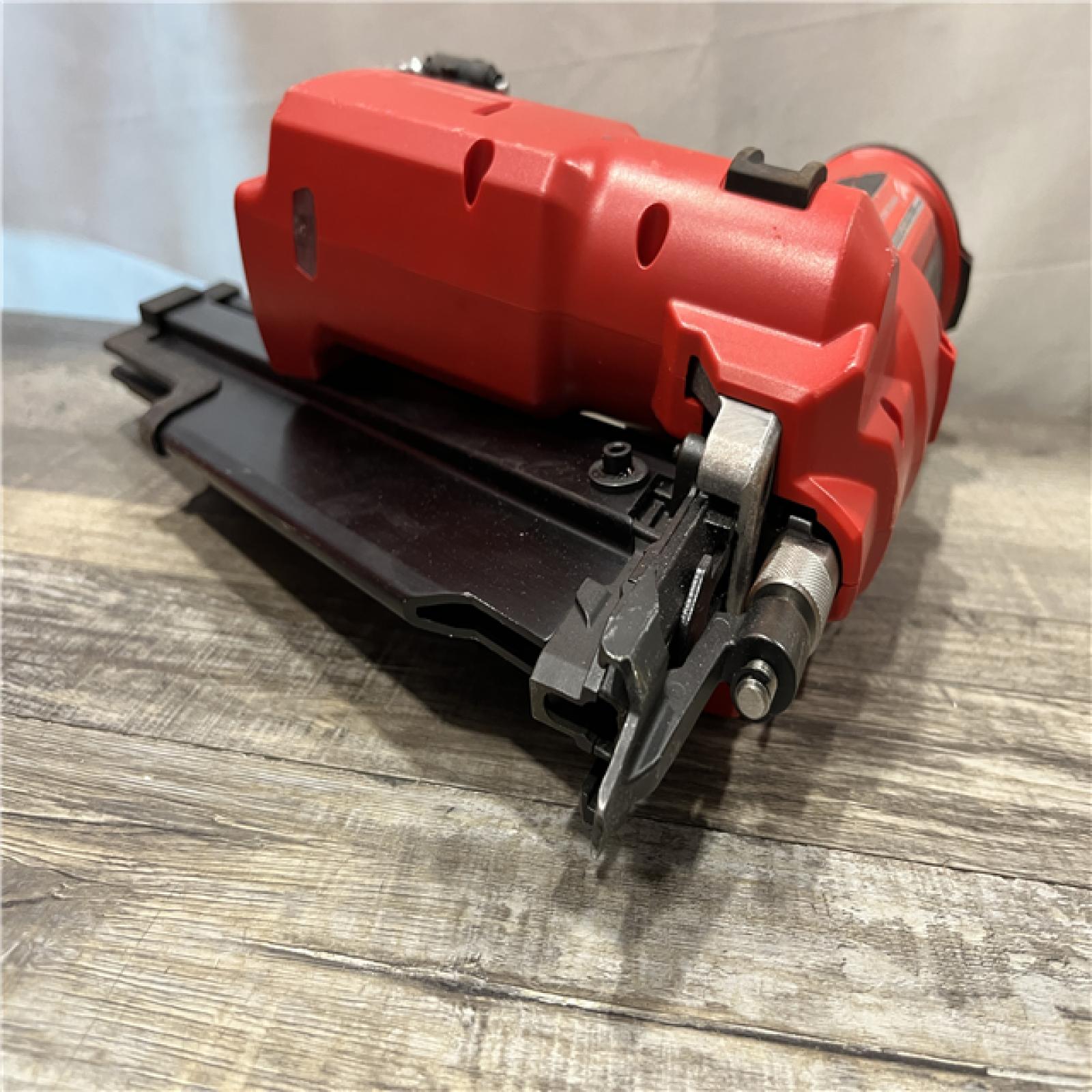 AS-IS Milwaukee  FUEL 3-1/2 in. 18-Volt 21-Degree Lithium-Ion Brushless Cordless Framing Nailer (Tool-Only)