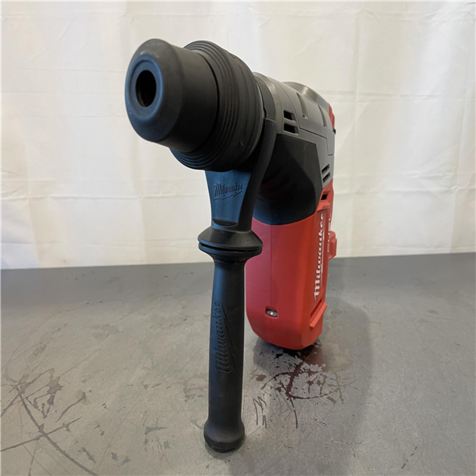 AS-IS - Milwaukee FUEL 18V Lithium-Ion Brushless Cordless 1-9/16 in. SDS-Max Rotary Hammer