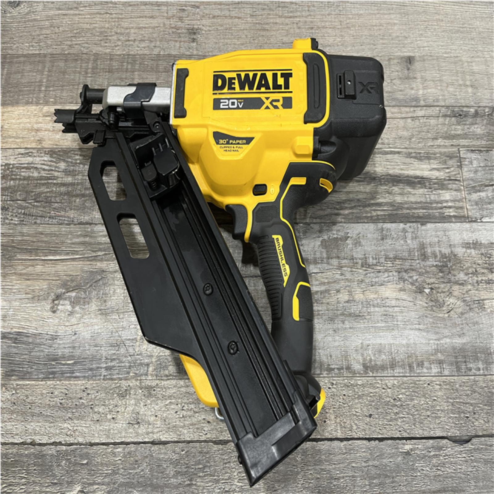 AS-IS DEWALT 20V 30 Degree Cordless Framing Nailer (Tool-Only)
