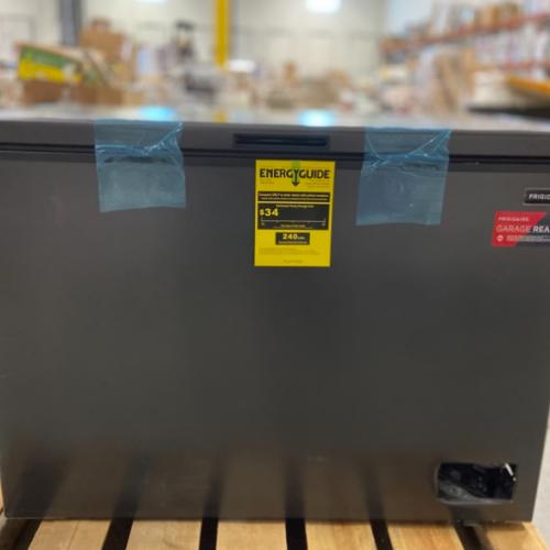 DALLAS LOCATION - Frigidaire 10 cu. ft. Freezer with Manual Defrost Chest Freezer Easy Drain in Black Garage Ready