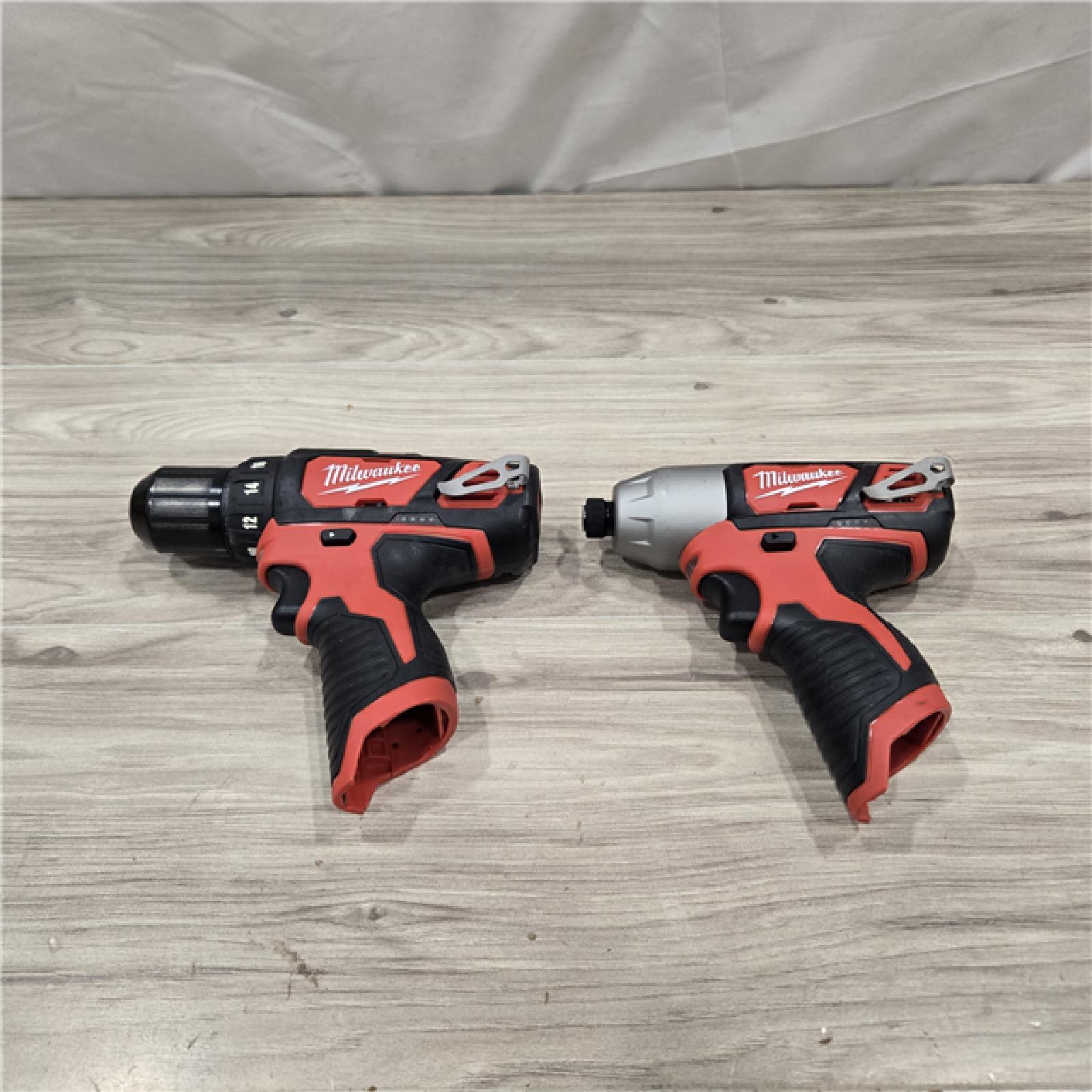 AS-IS Milwaukee 2494-22 M12 Cordless 3/8 Drill / Driver and 1/4 Hex Impact Driver Kit