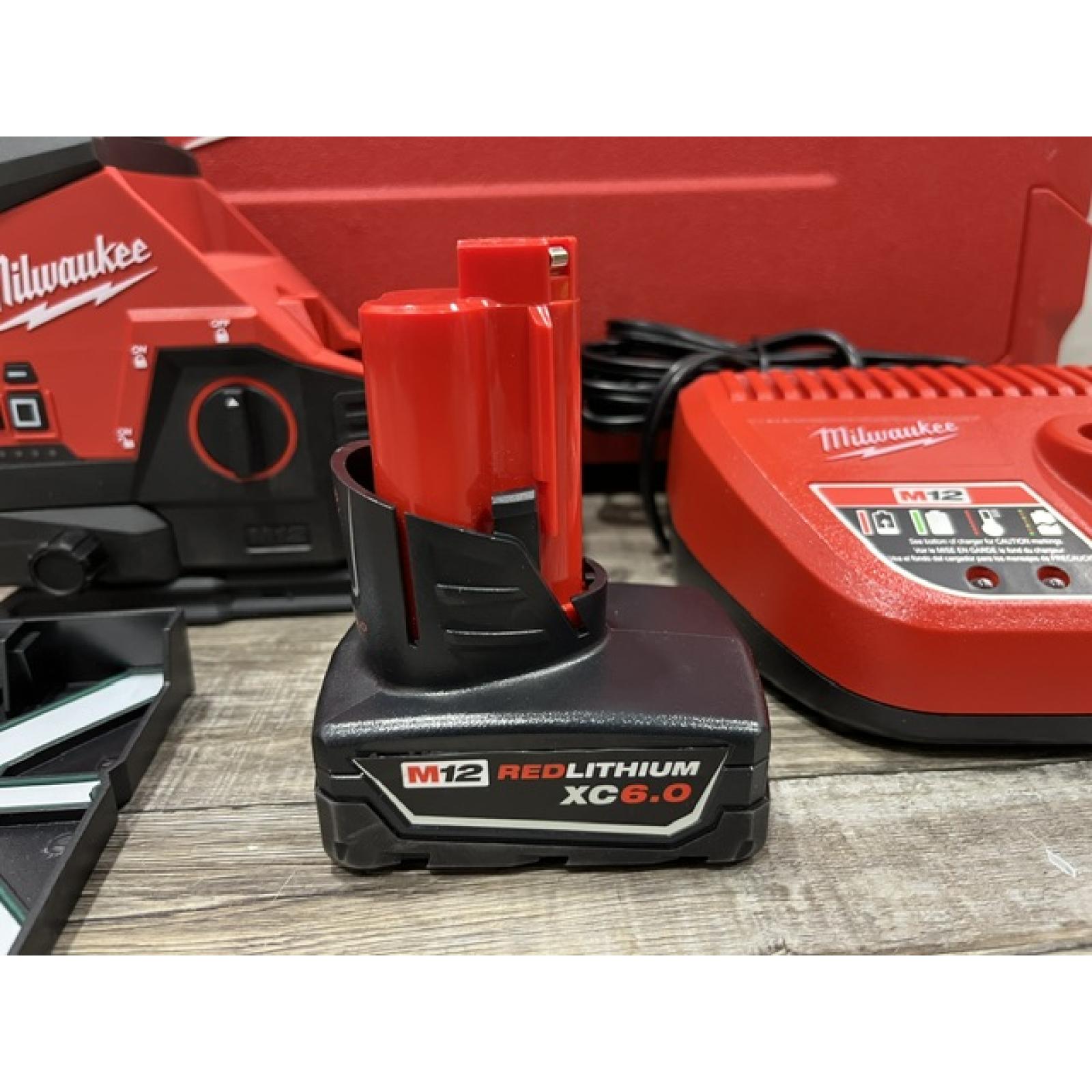 AS-IS Milwaukee 12-Volt Lithium-Ion Cordless Green 250 ft. 3-Plane Laser Level Kit