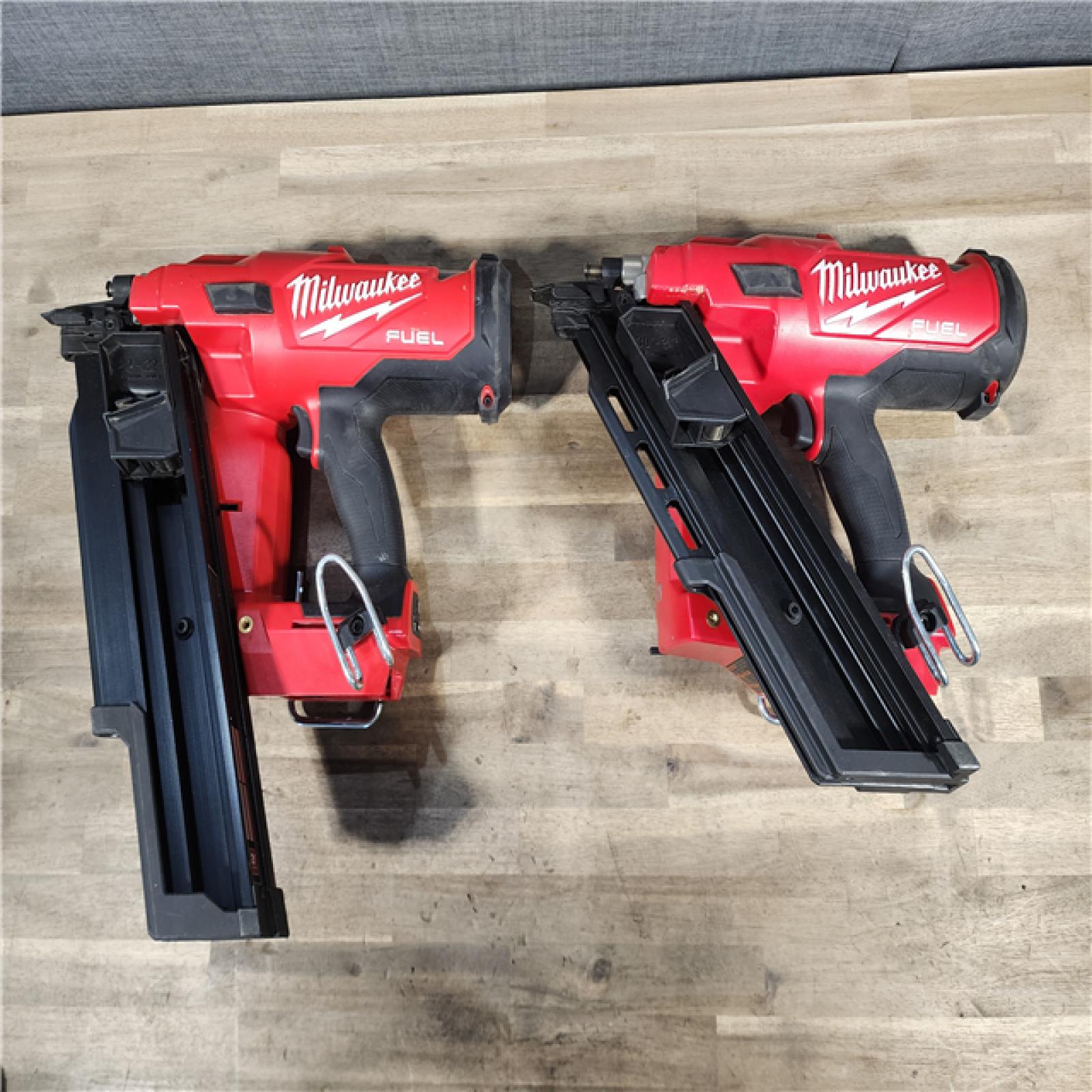 HOUSTON LOCATION - AS-IS MILWAUKEE 2 TOOL COMBO